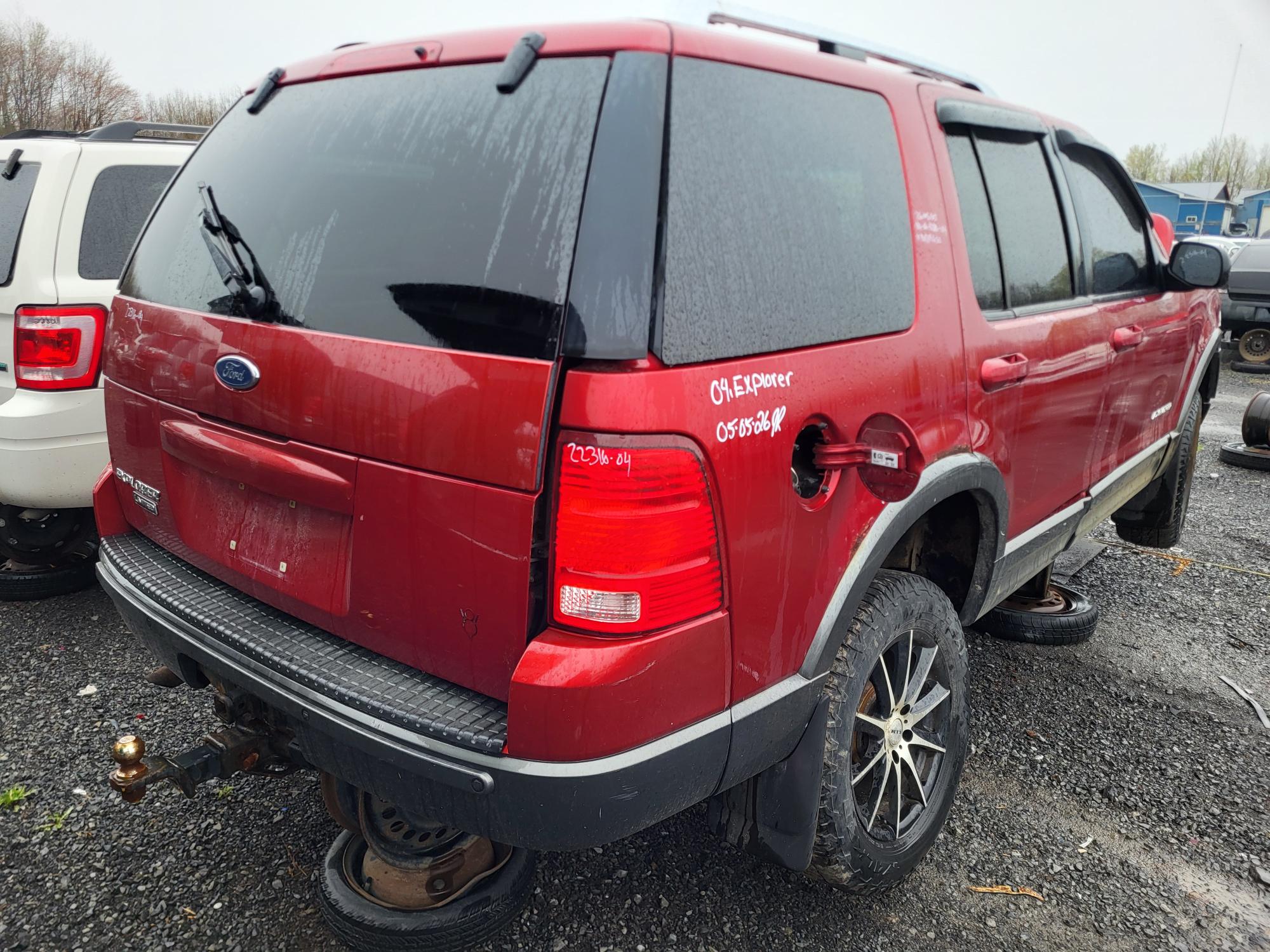 FORD EXPLORER 2004