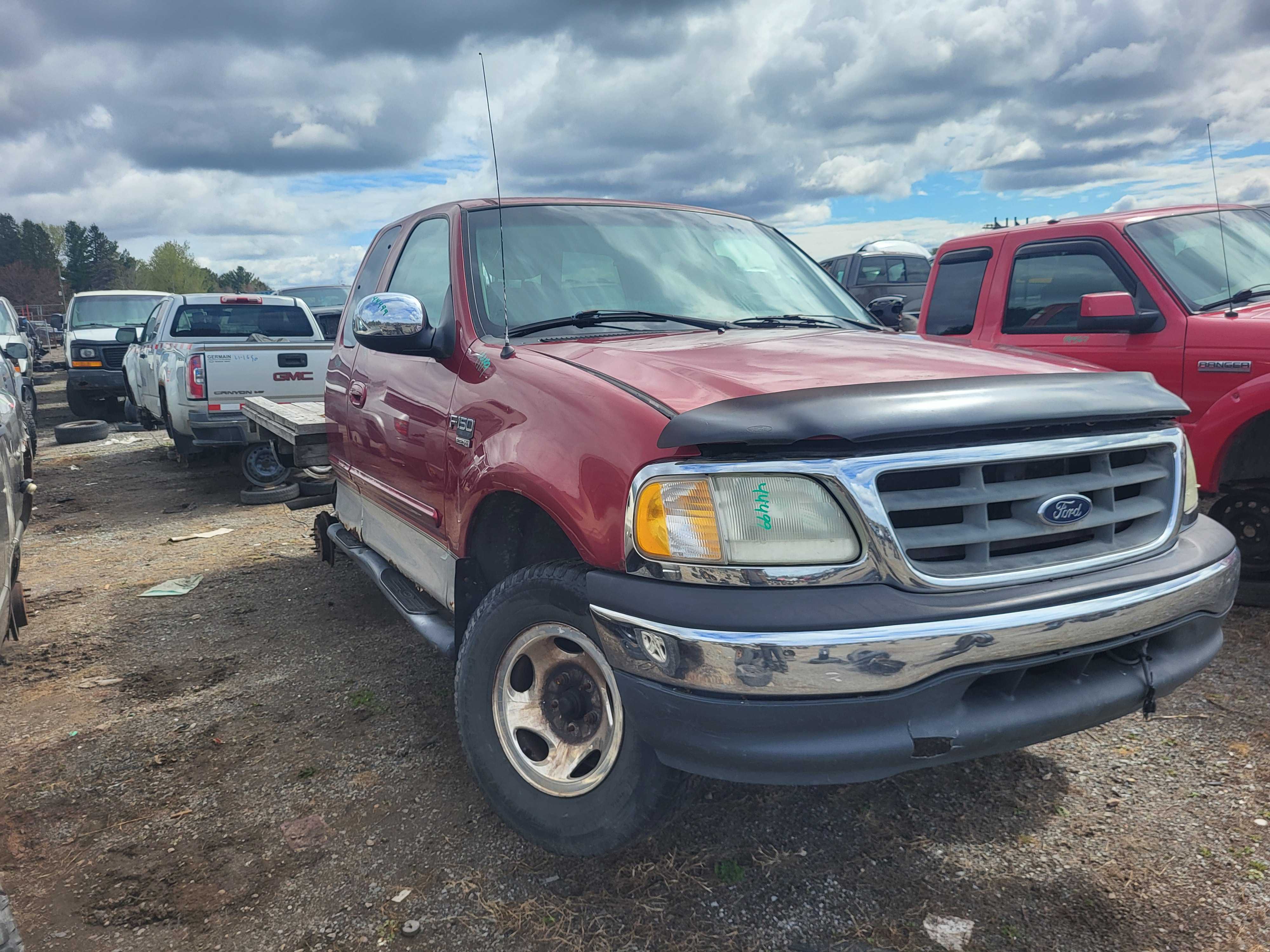 FORD F-150 2001