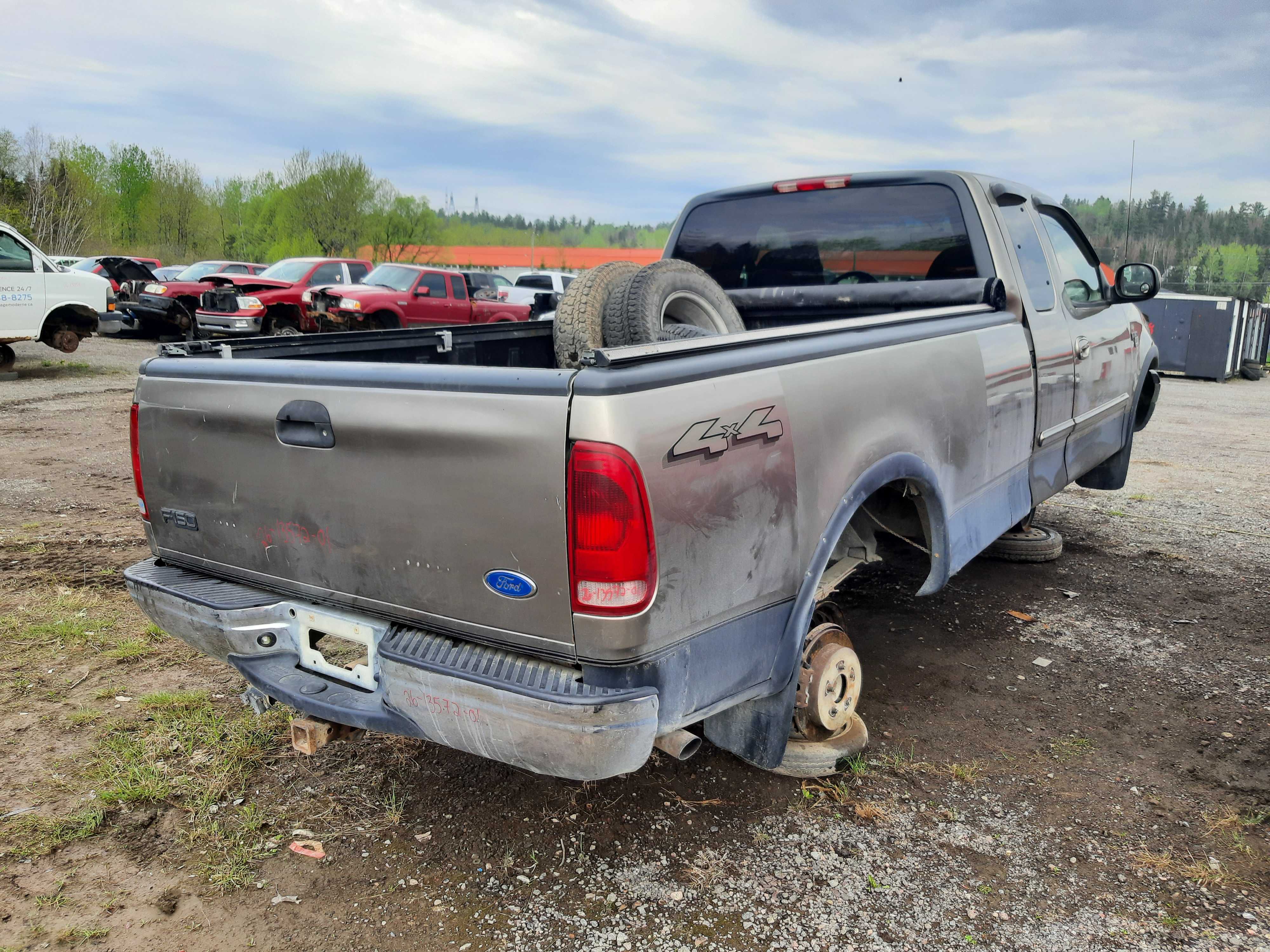 FORD F-150 2001