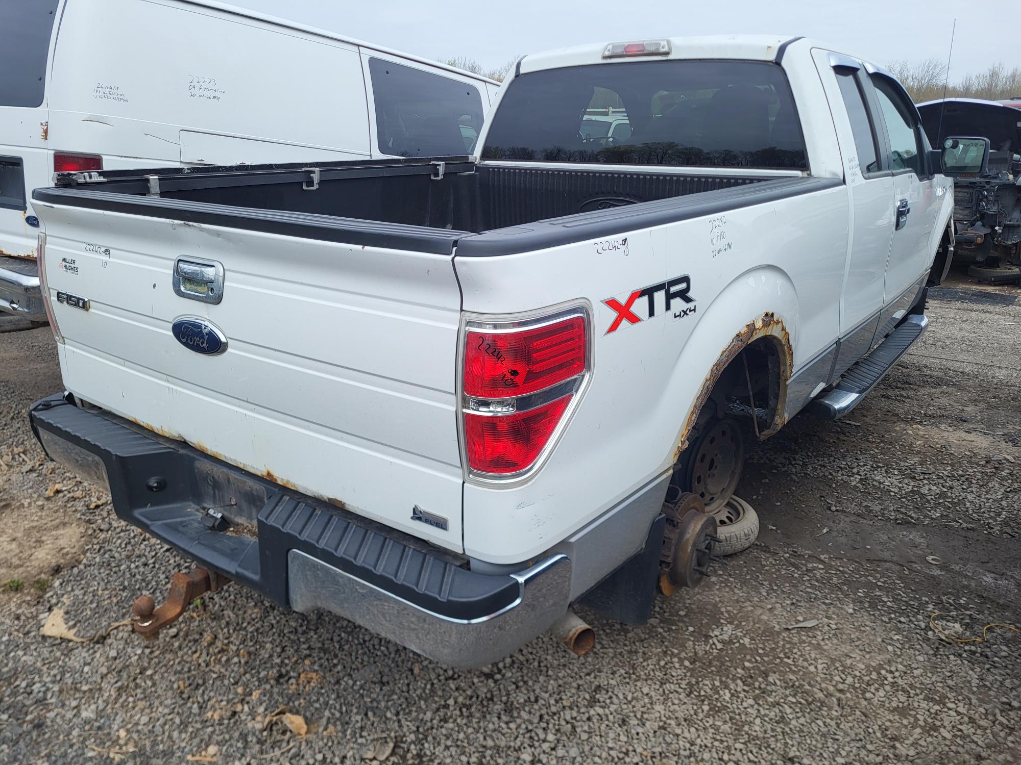 FORD F-150 2010