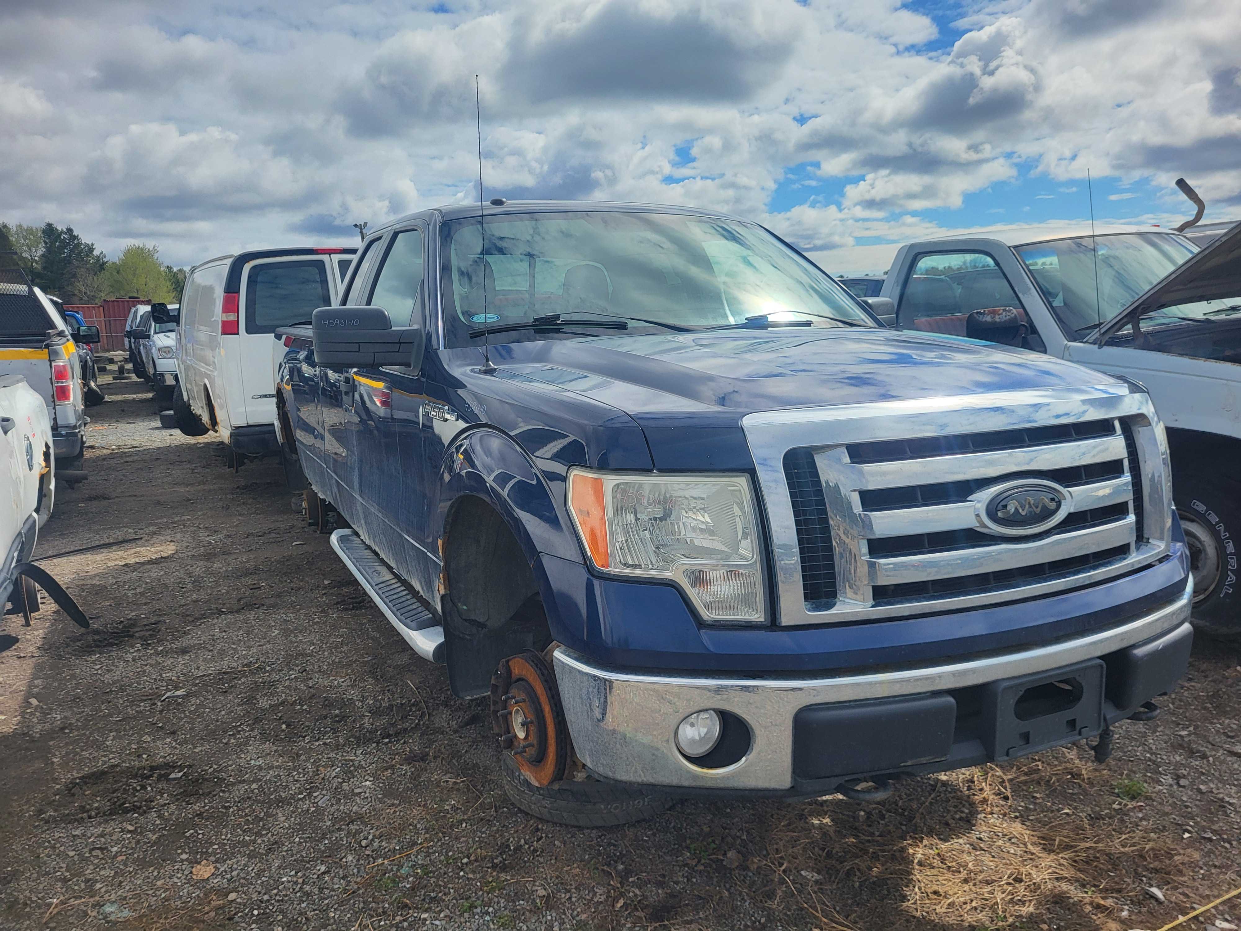 FORD F-150 2010