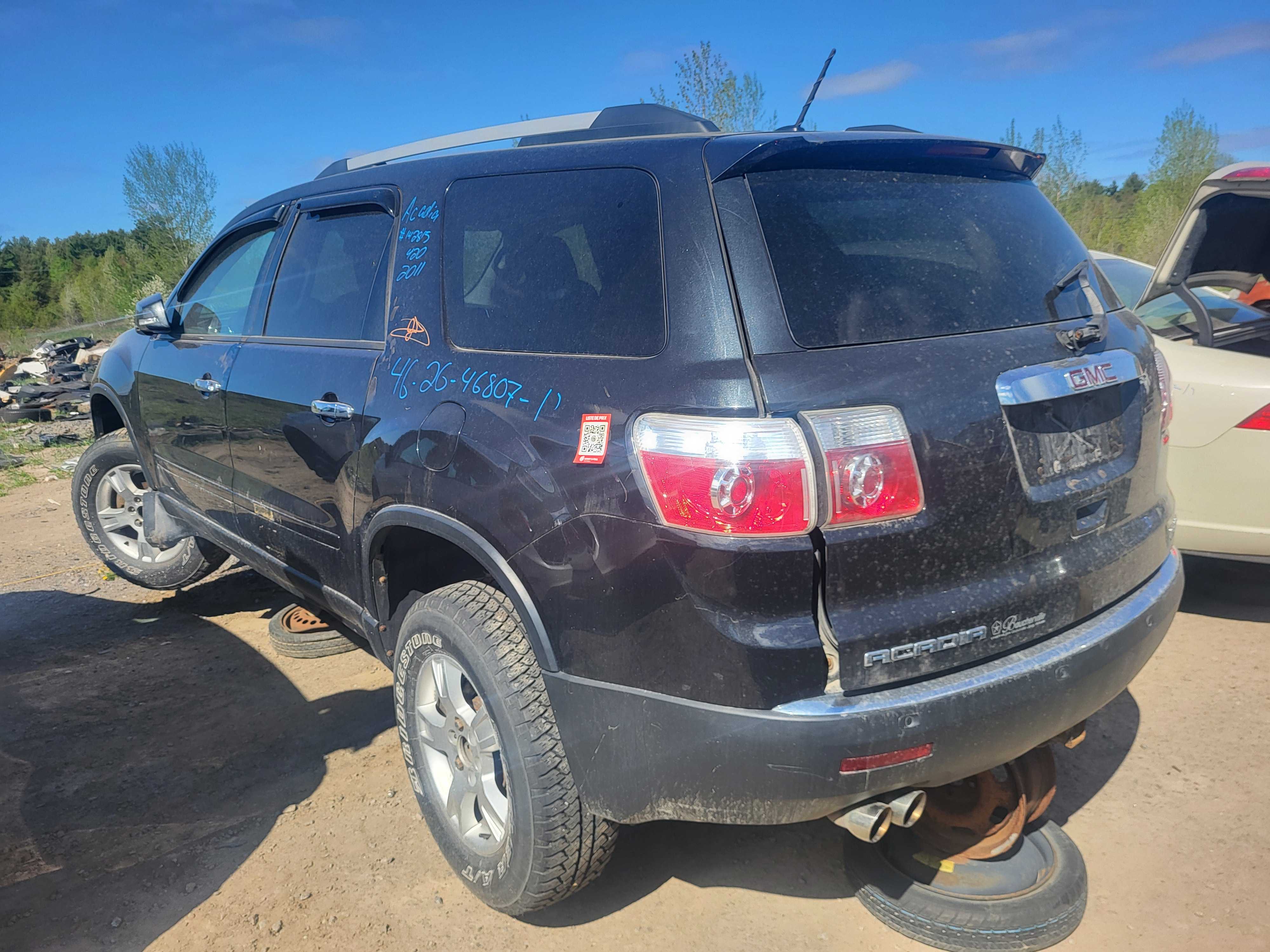 GMC ACADIA 2011