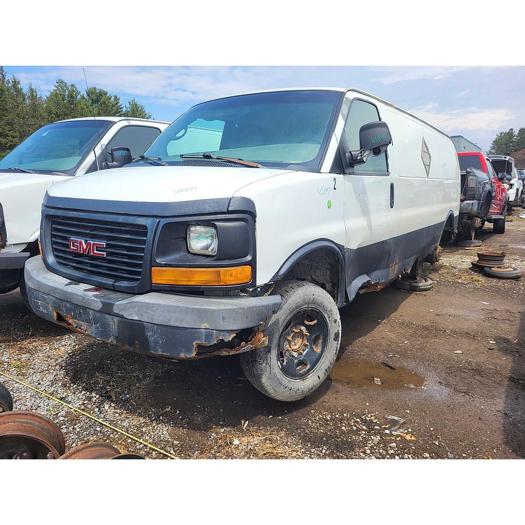 GMC SAVANA CARGO 2010