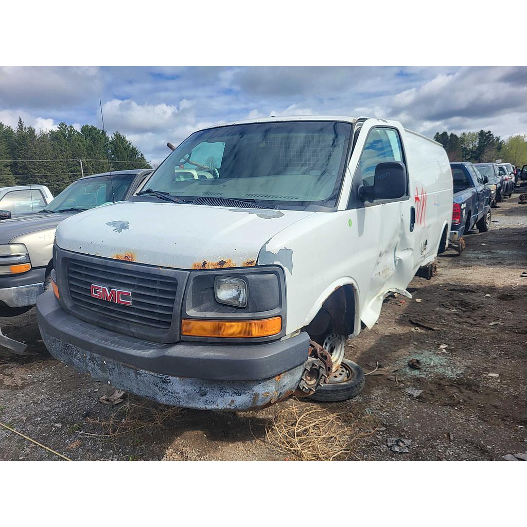 GMC SAVANA CARGO 2010