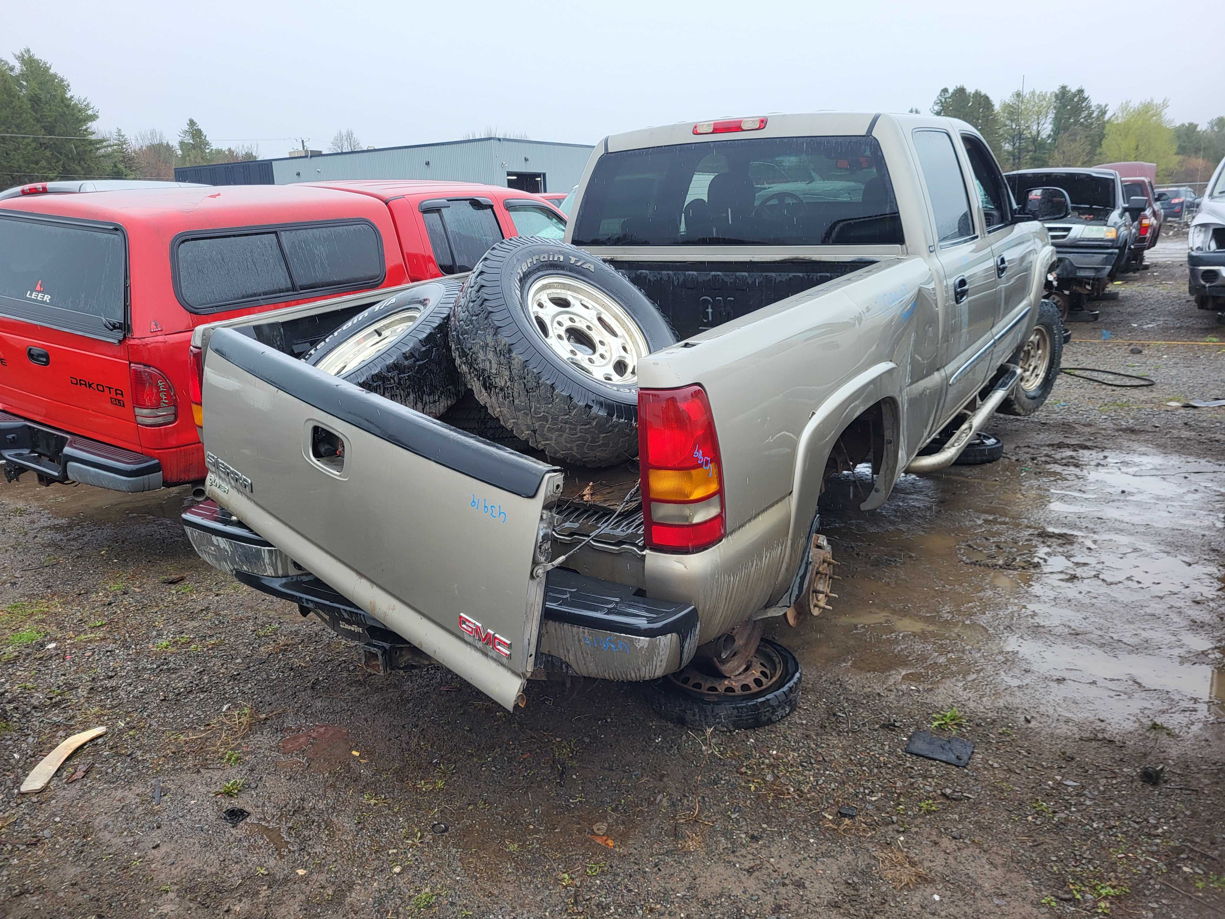 GMC SIERRA 1500 2003