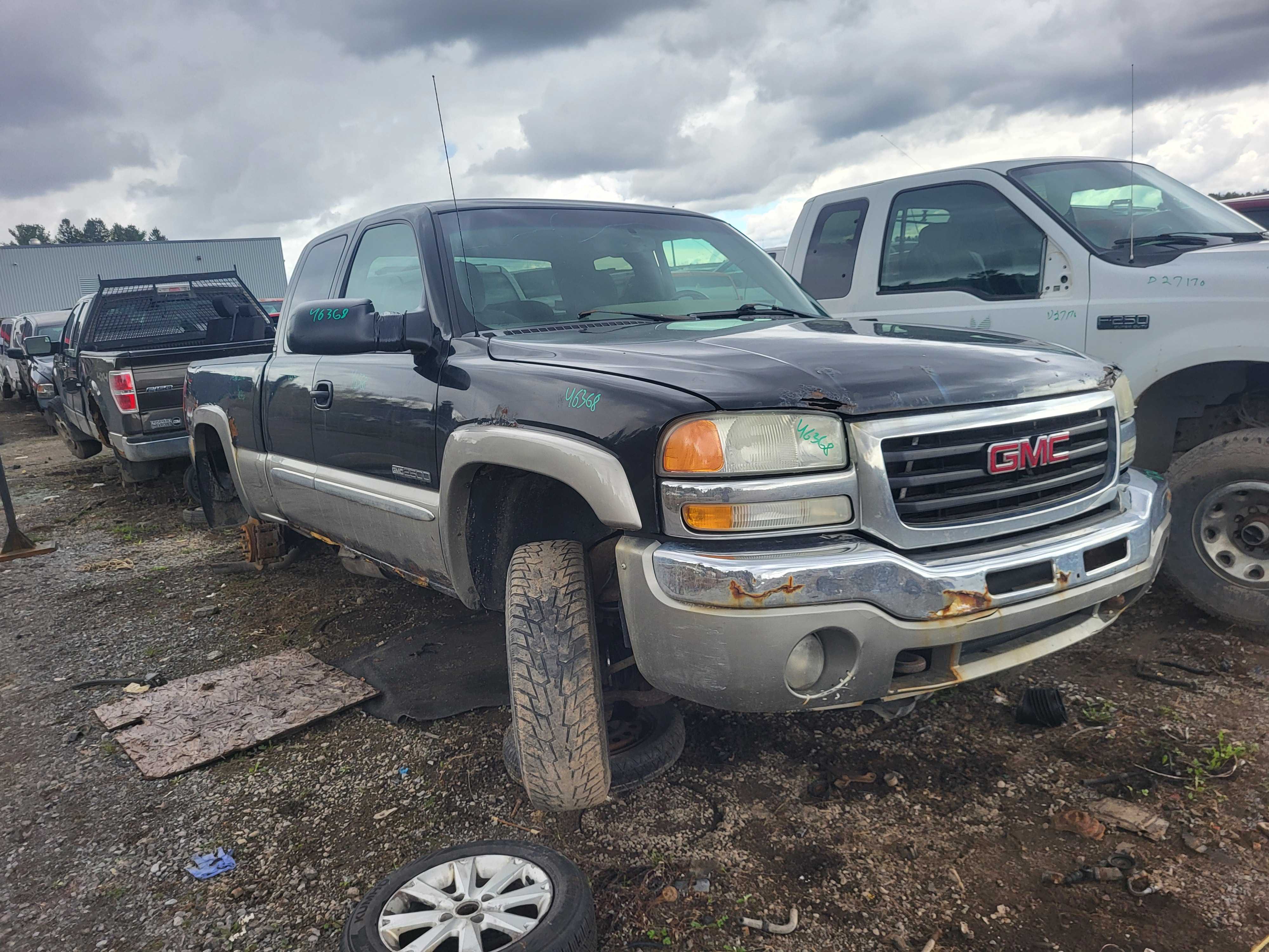 GMC SIERRA 2500 2003