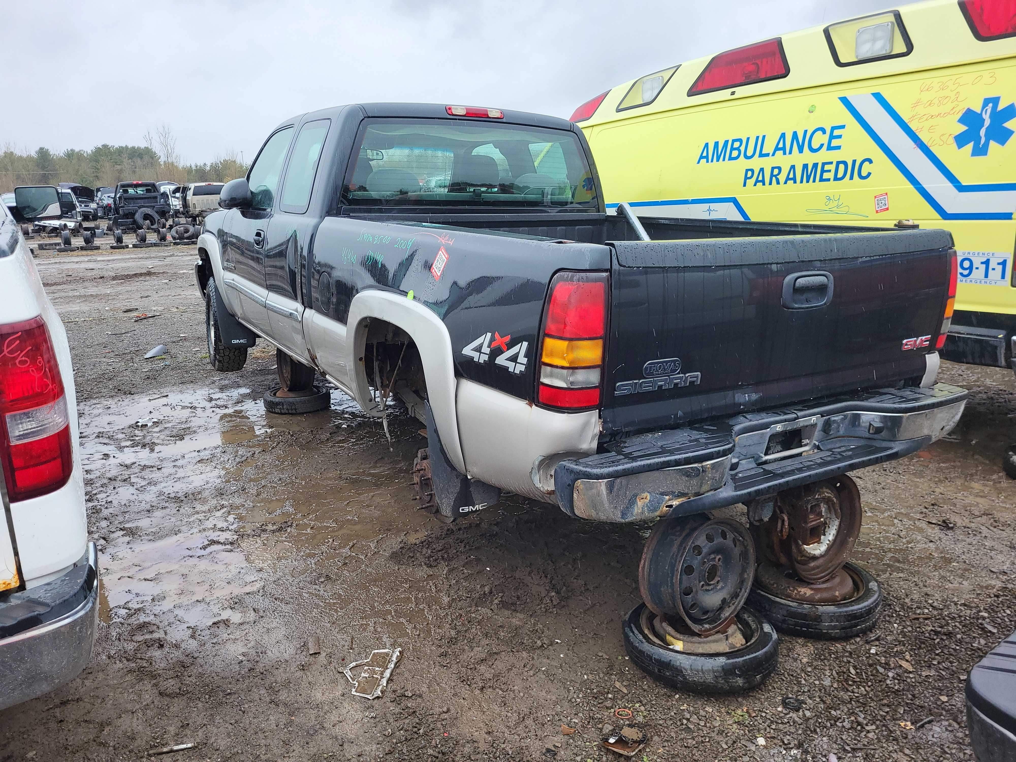 GMC SIERRA 2500 2004