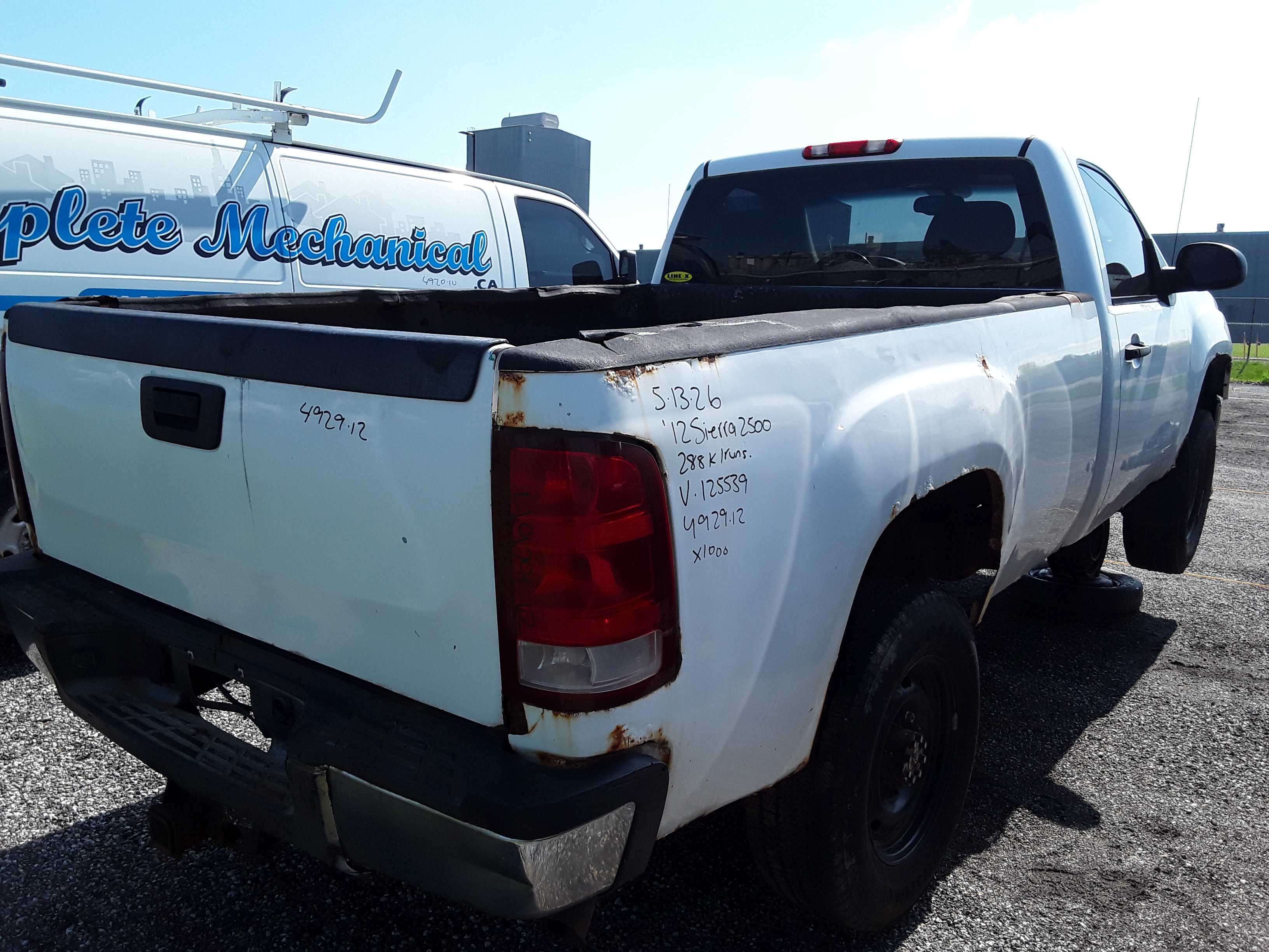 GMC SIERRA 2500 2012