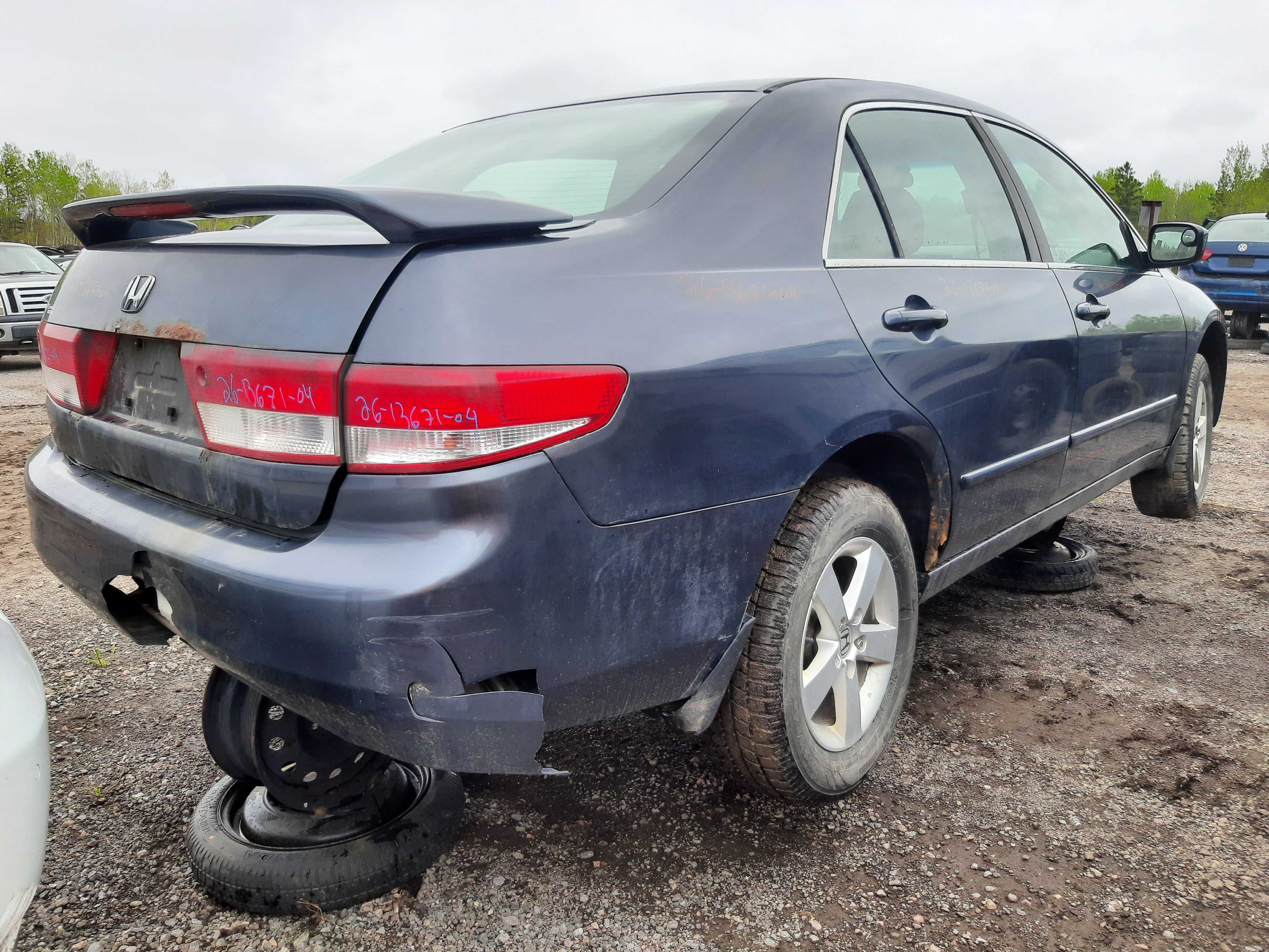 HONDA ACCORD 2004