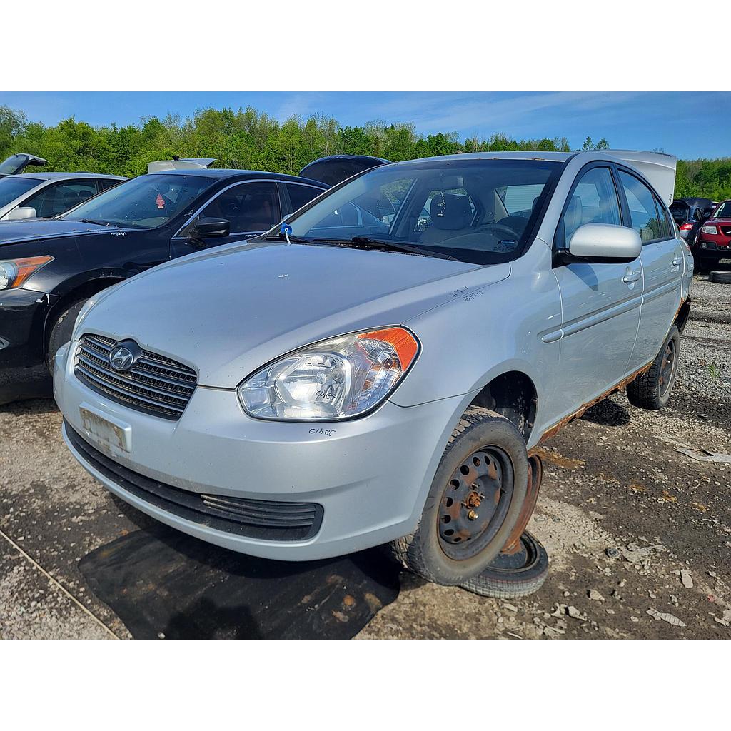HYUNDAI ACCENT 2010
