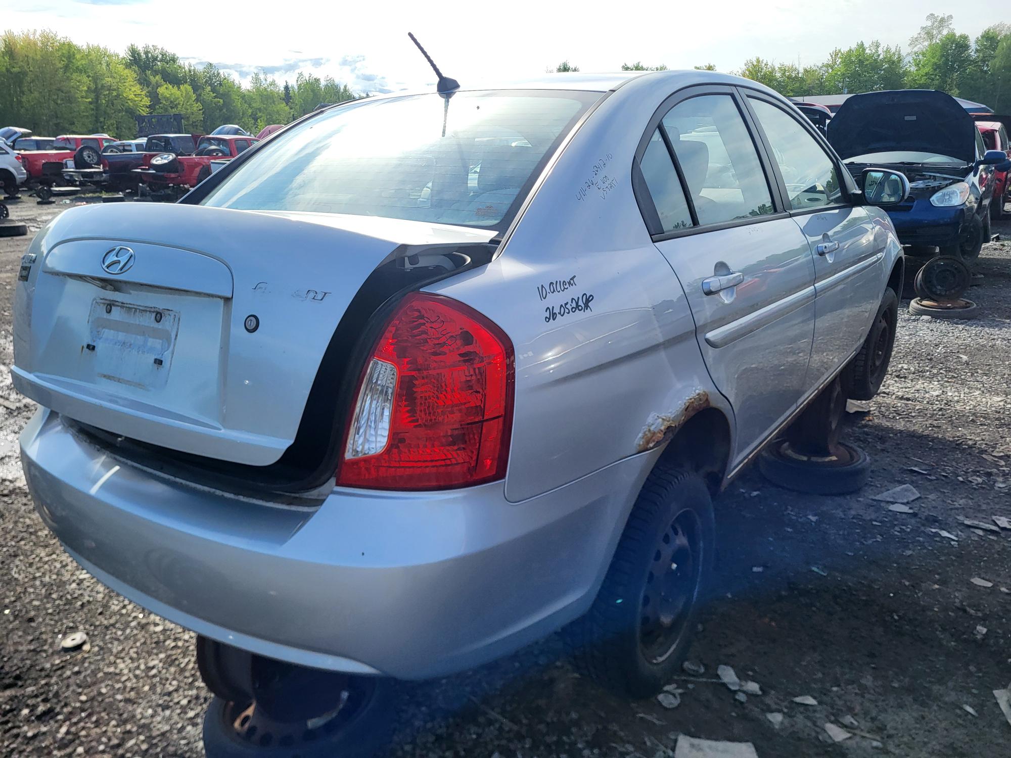 HYUNDAI ACCENT 2010