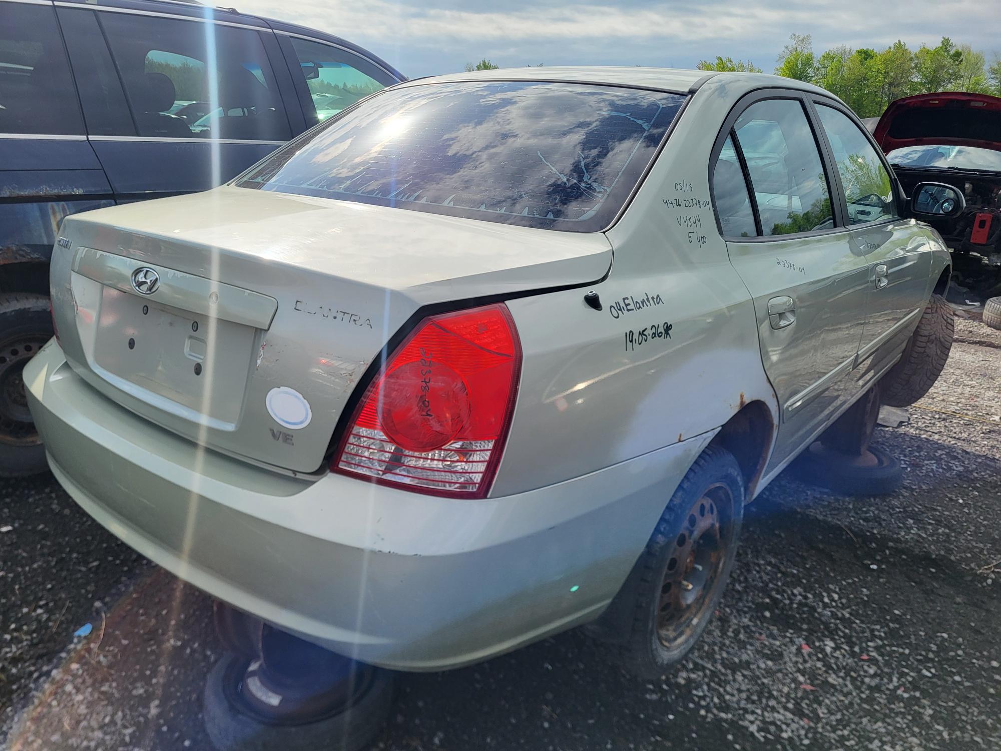 HYUNDAI ELANTRA 2004