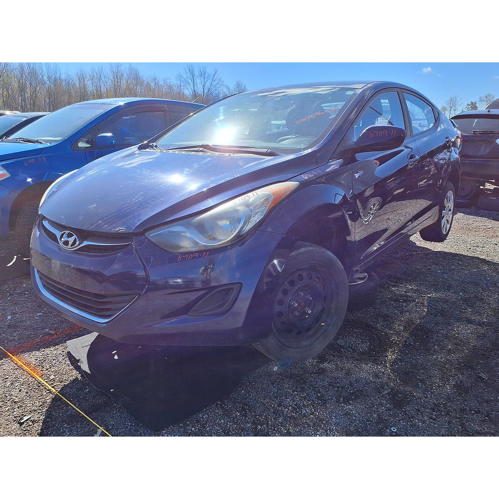 HYUNDAI ELANTRA 2011