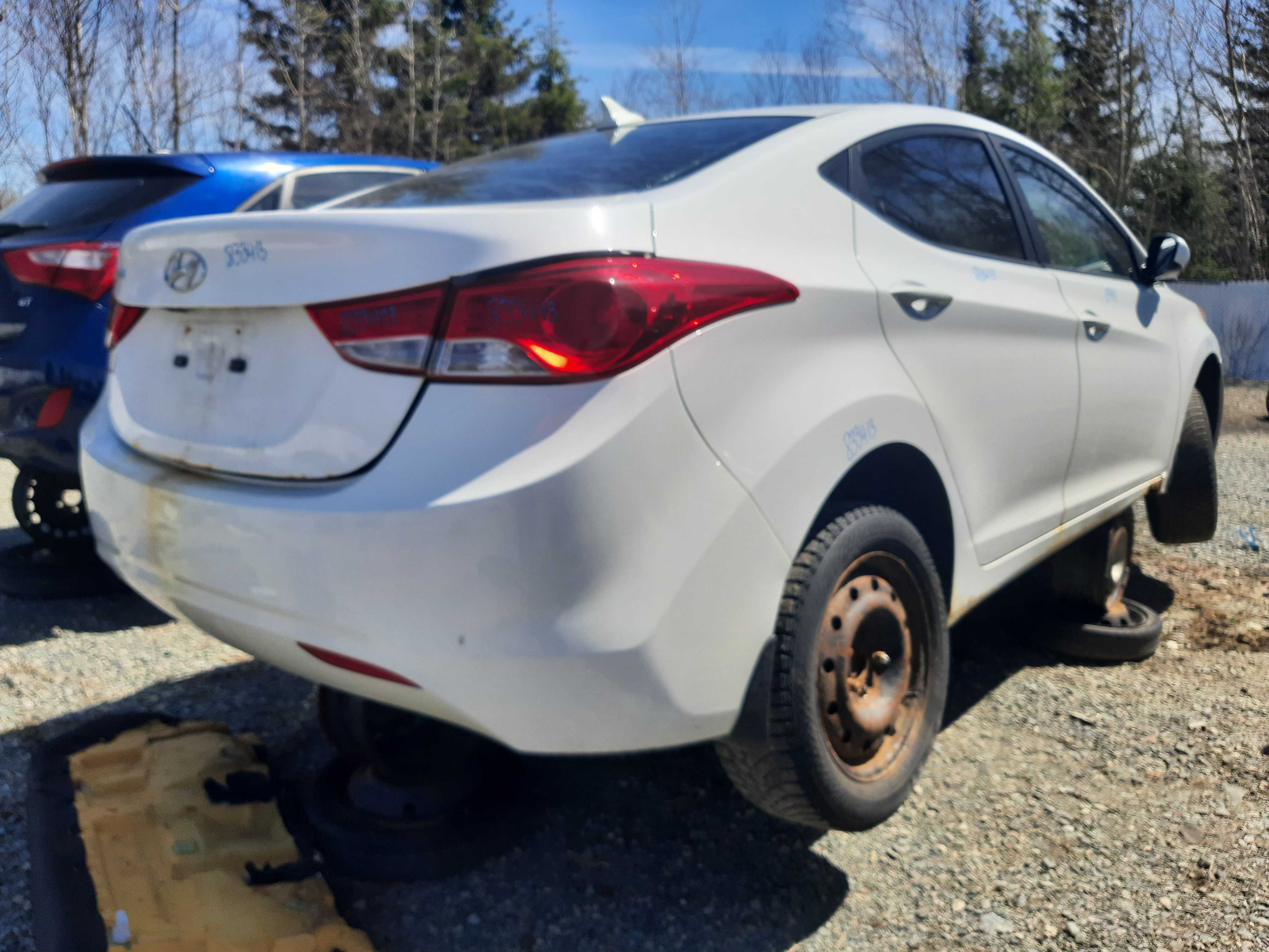 HYUNDAI ELANTRA 2013