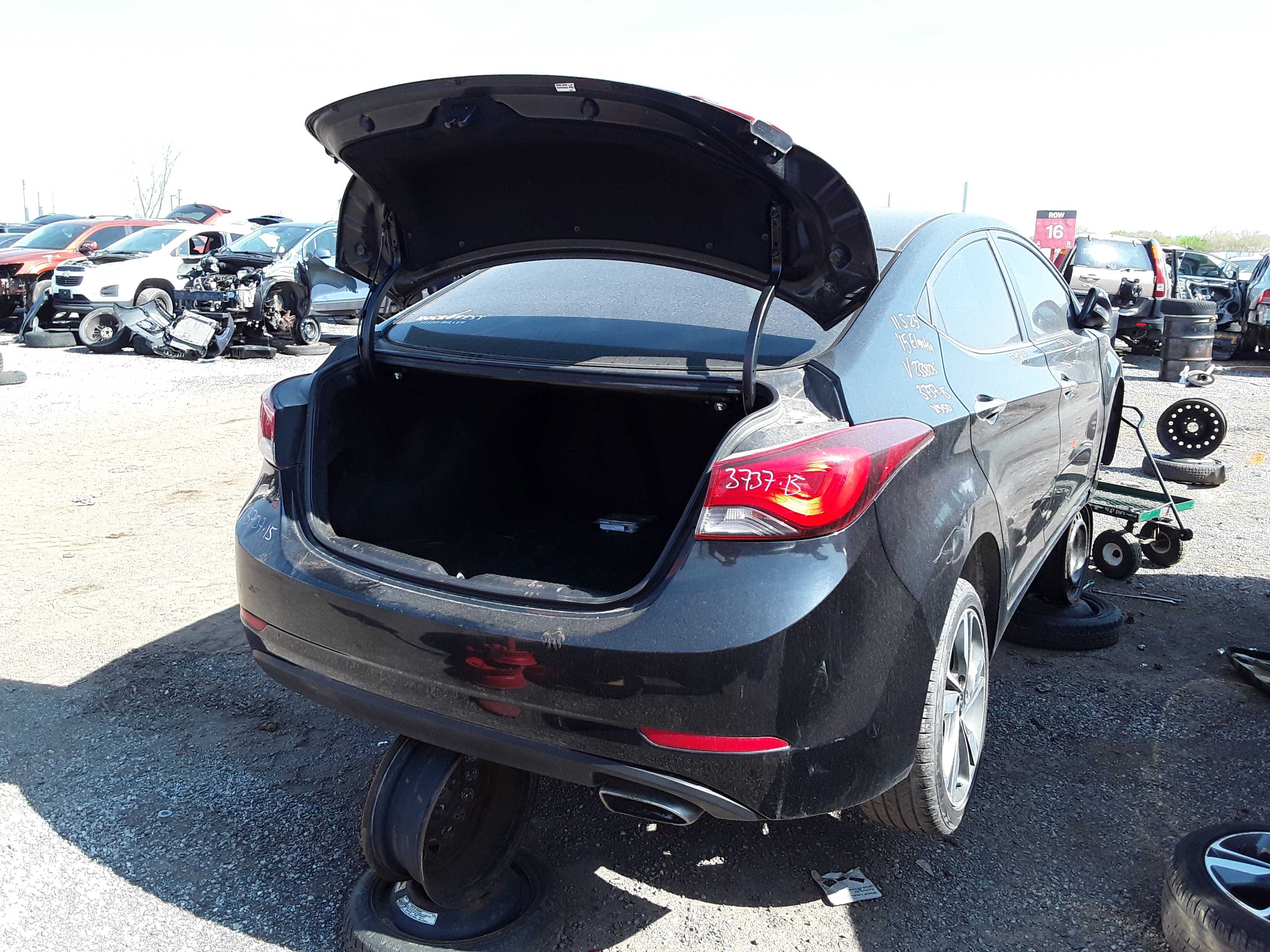 HYUNDAI ELANTRA 2015