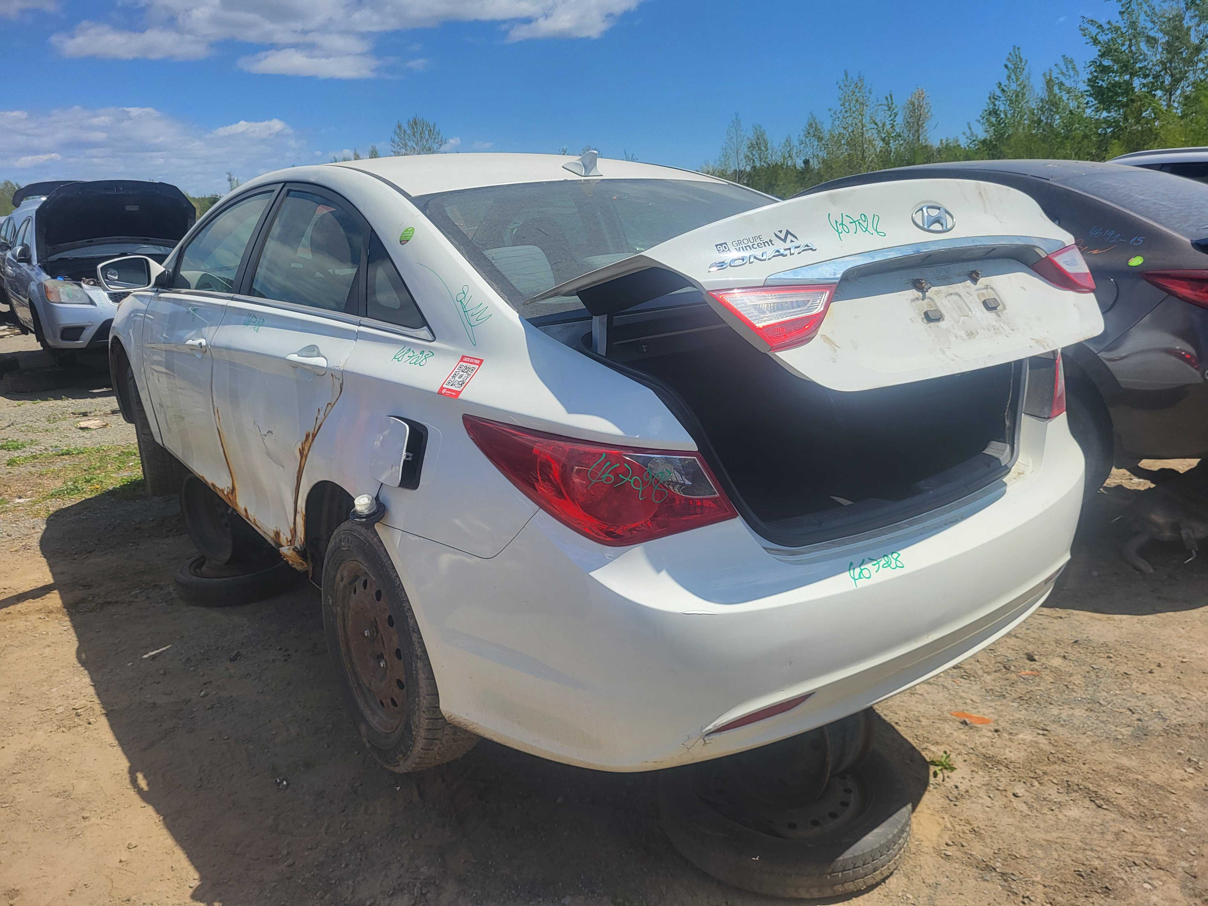 HYUNDAI SONATA 2011