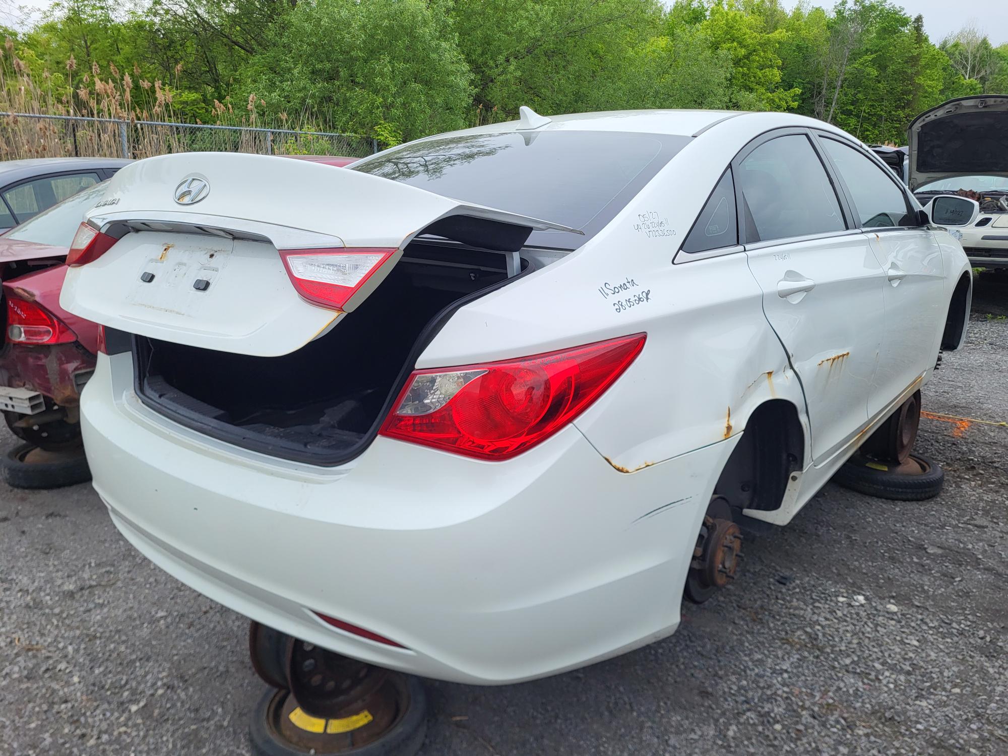 HYUNDAI SONATA 2011