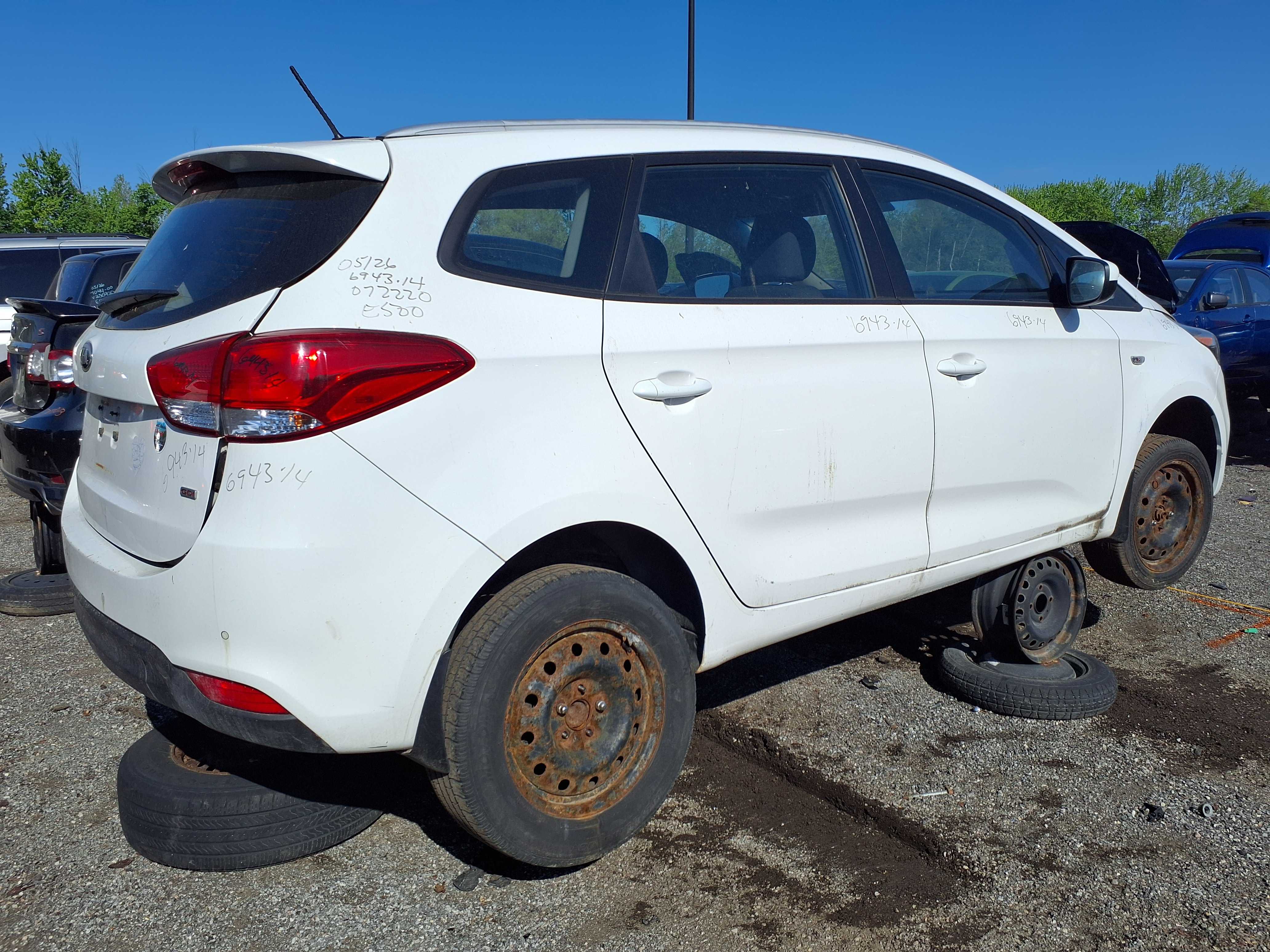 KIA RONDO 2014