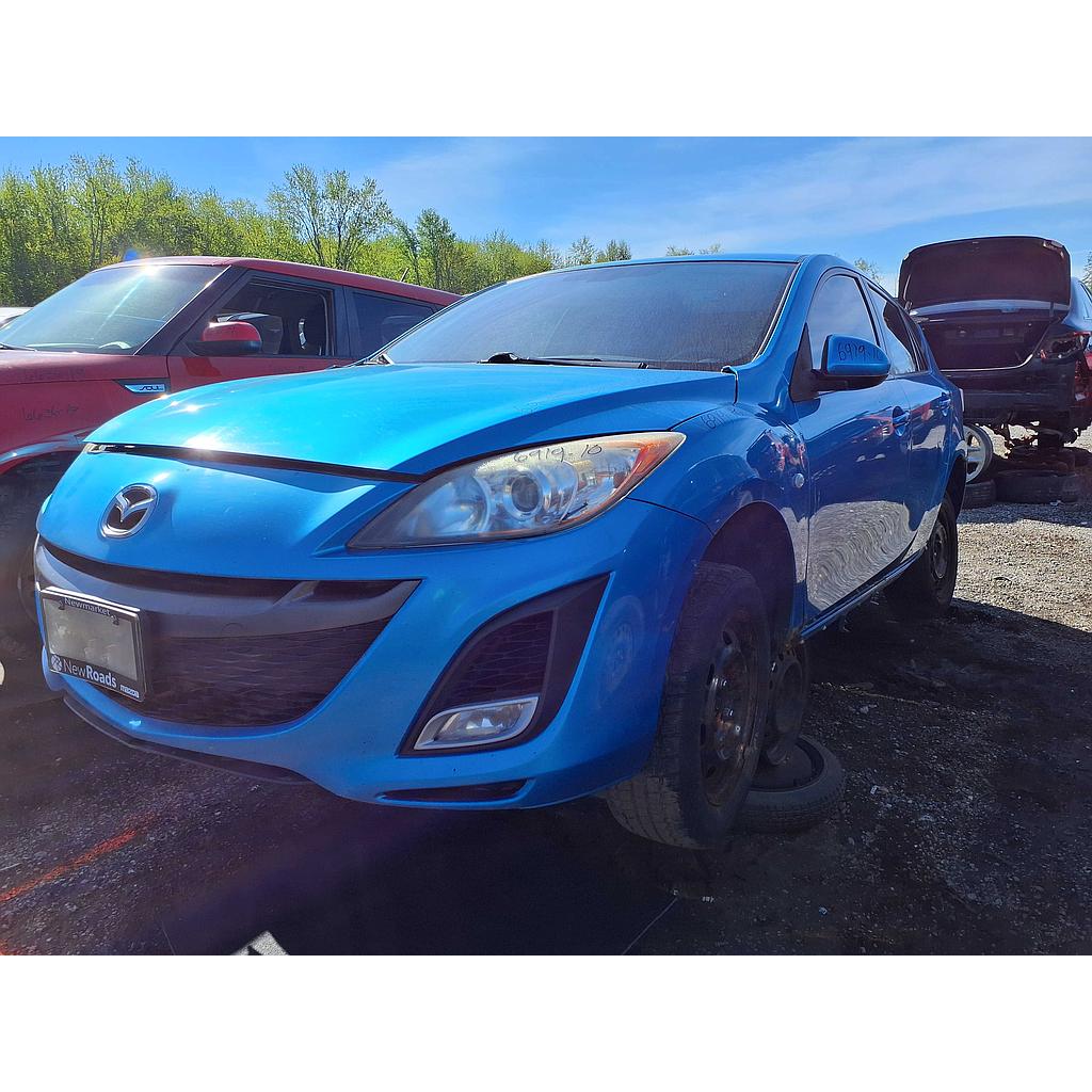 MAZDA MAZDA3 2010