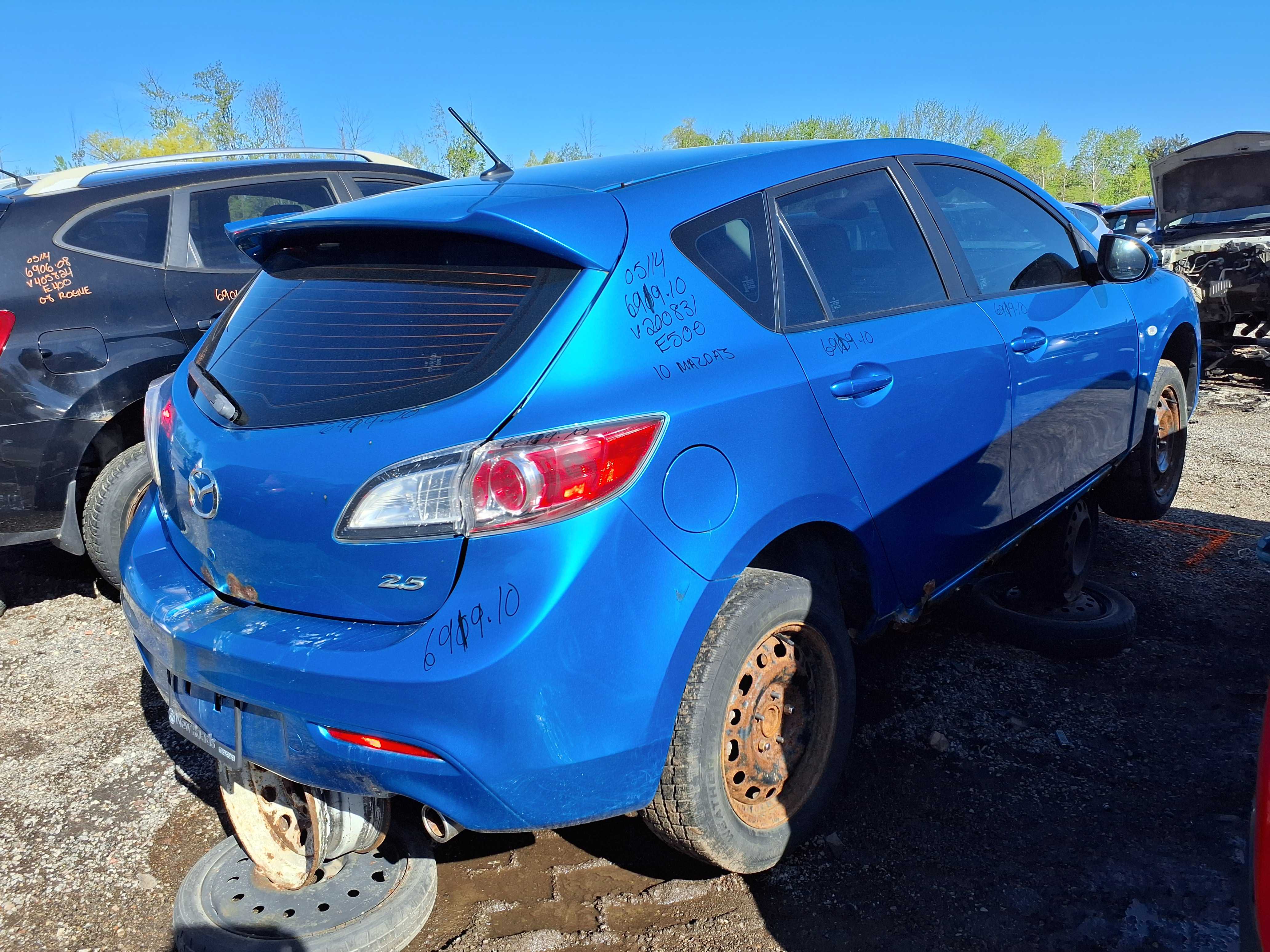 MAZDA MAZDA3 2010