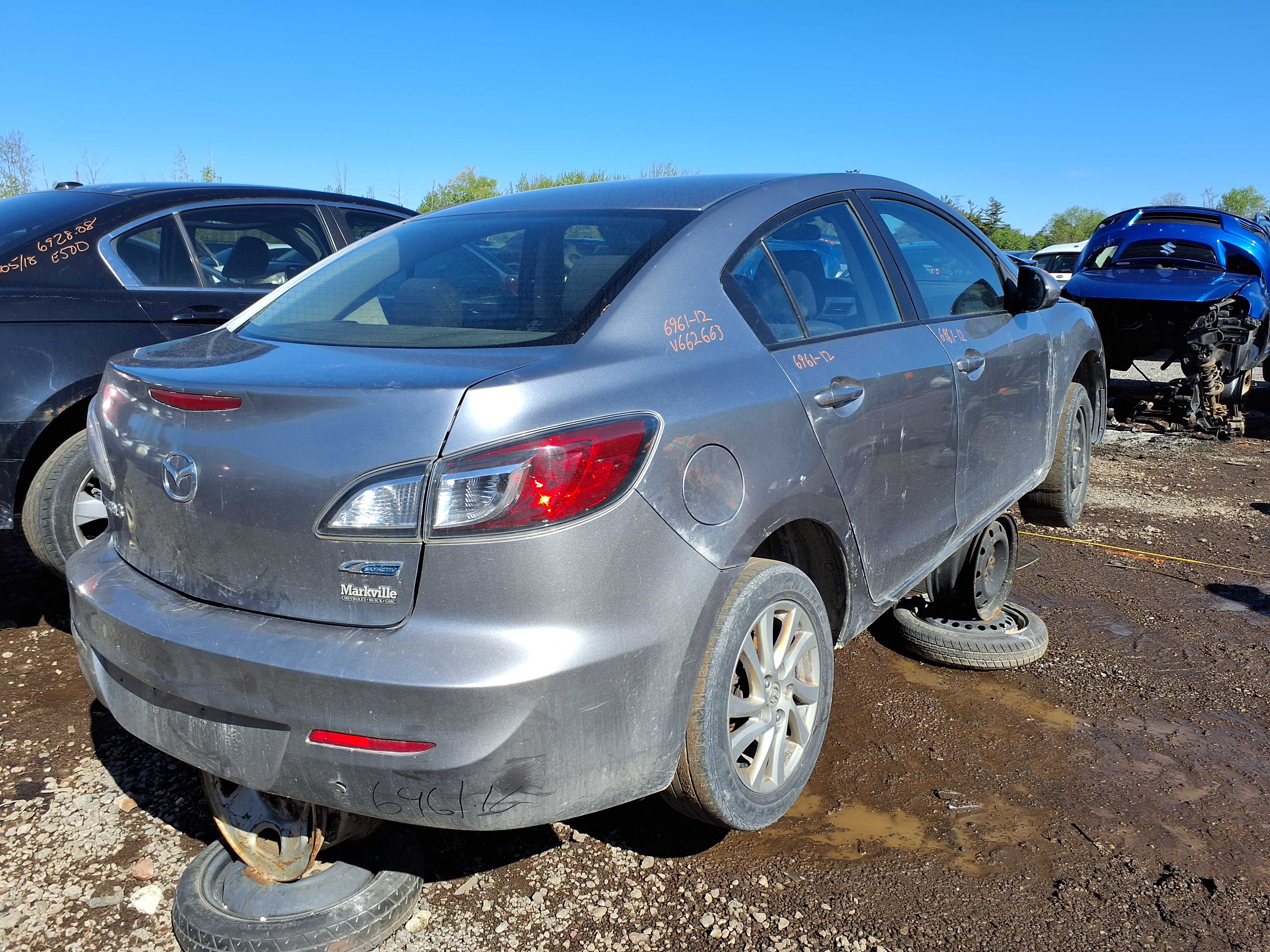 MAZDA MAZDA3 2012