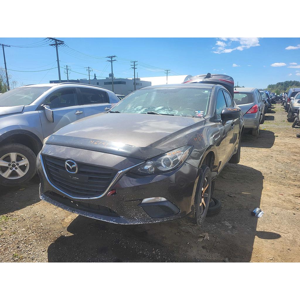 MAZDA MAZDA3 2015