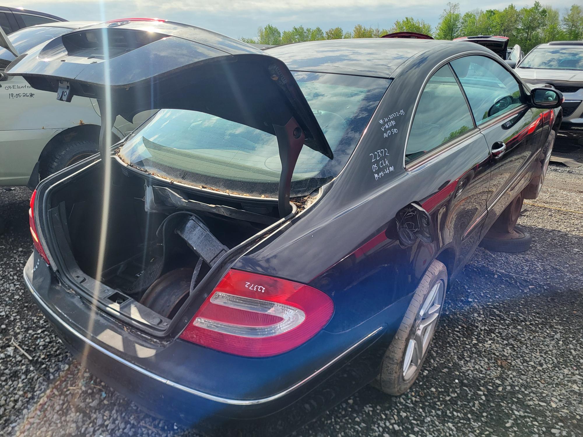 MERCEDES-BENZ CLK-CLASS 2005
