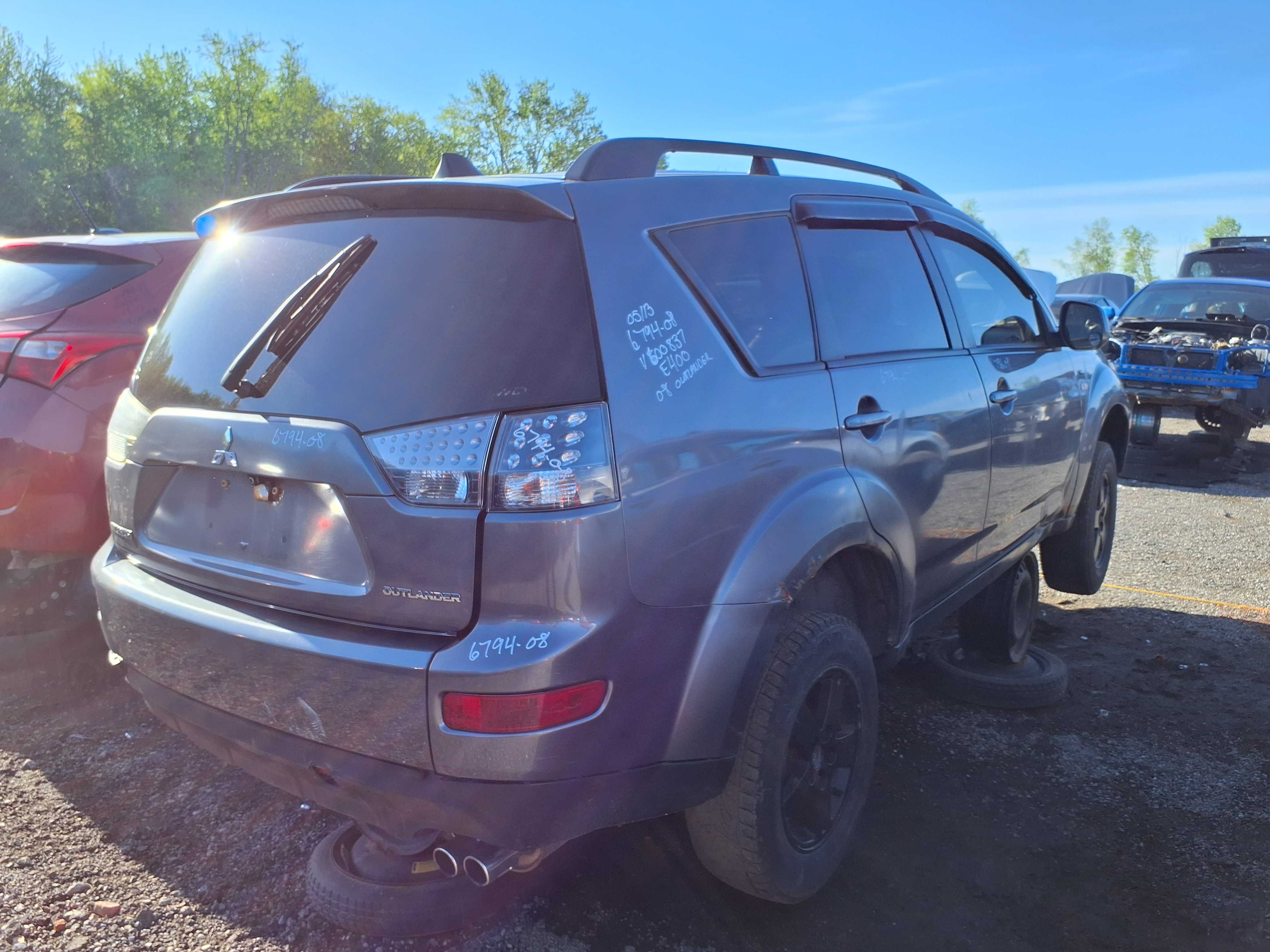 MITSUBISHI OUTLANDER 2008