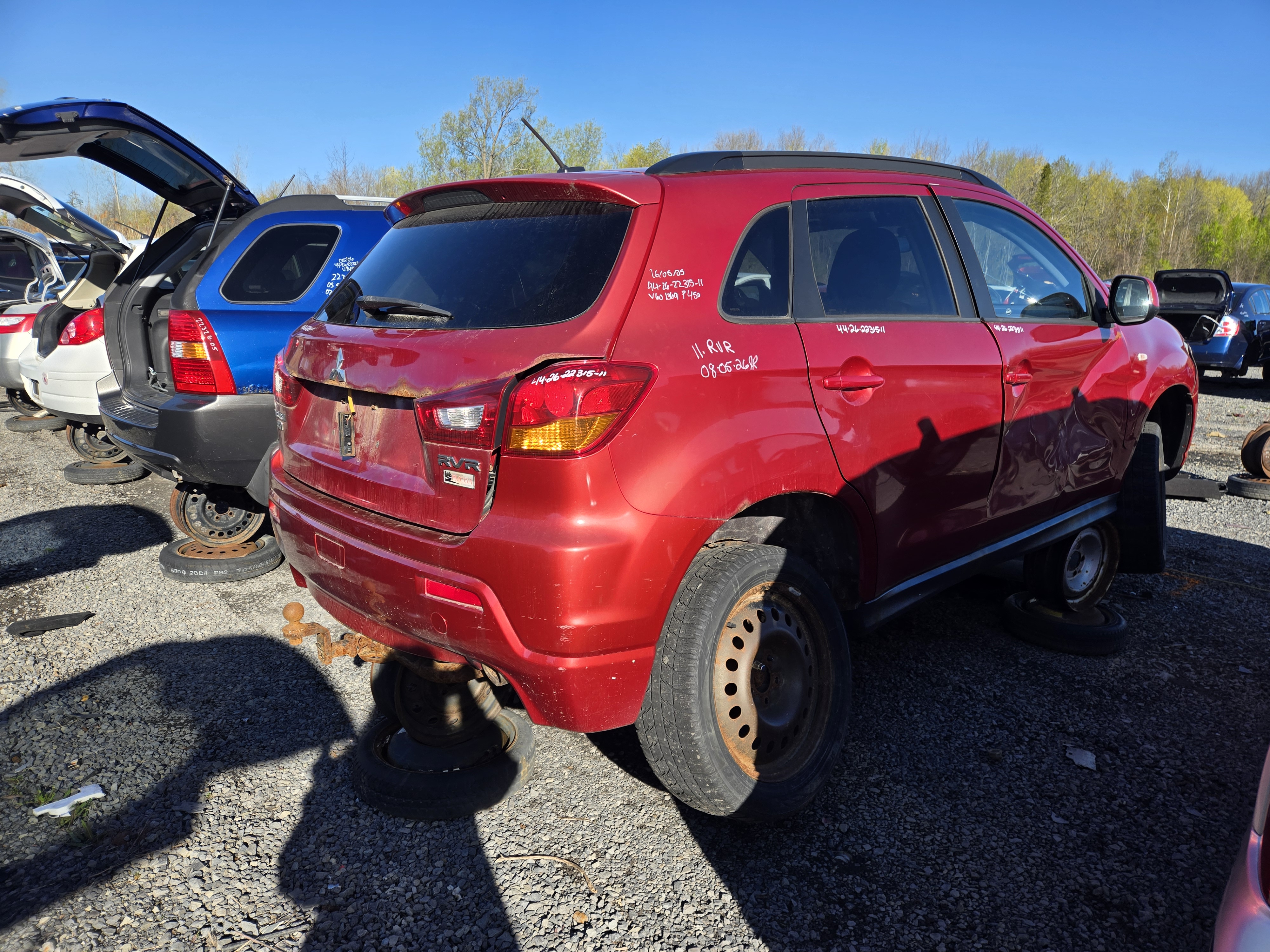 MITSUBISHI RVR 2011