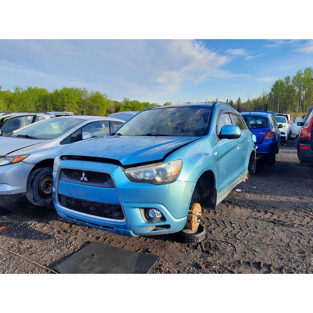 MITSUBISHI RVR 2011