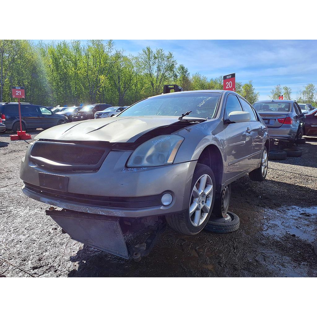 NISSAN MAXIMA 2004