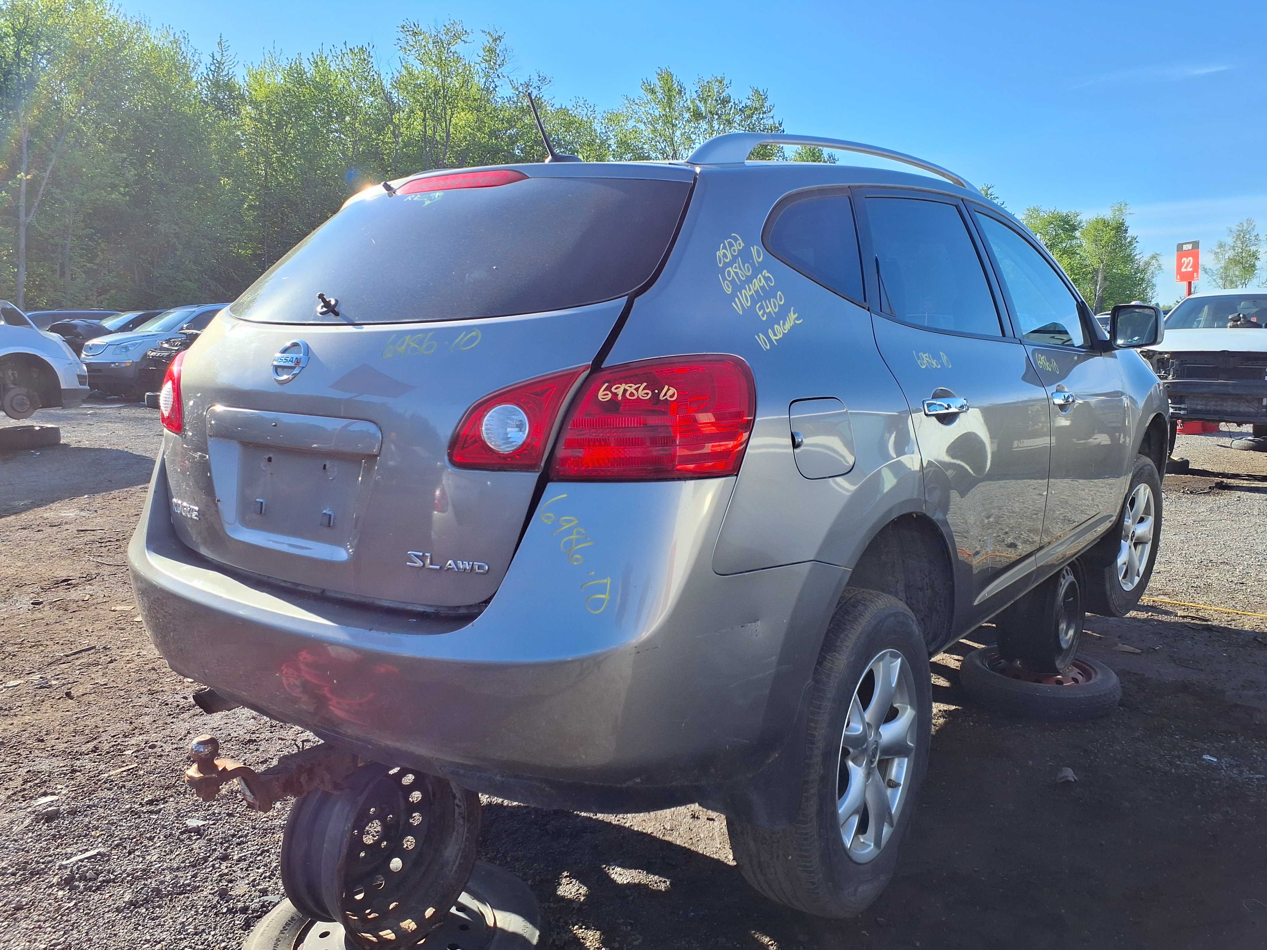 NISSAN ROGUE 2010