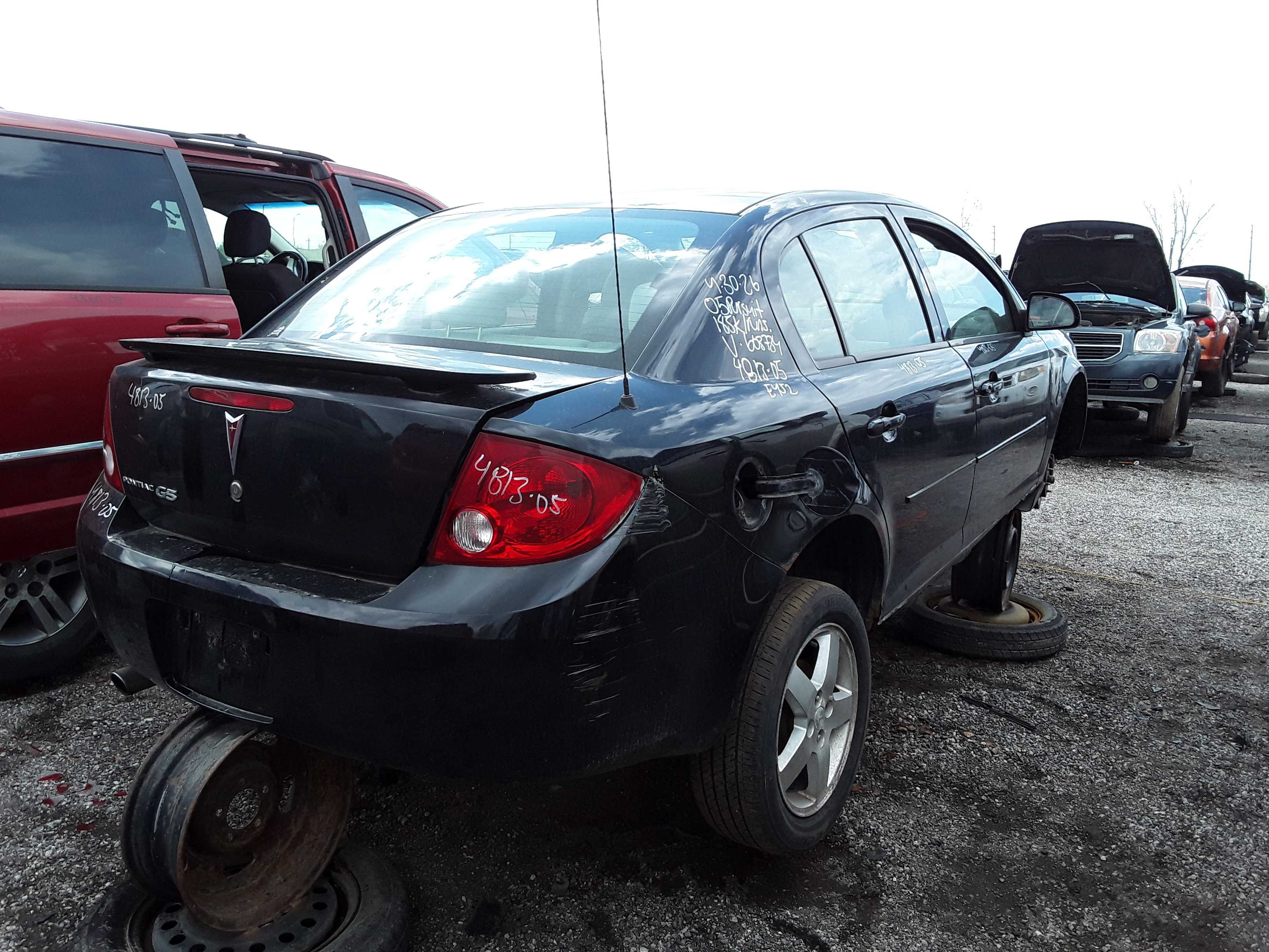 PONTIAC PURSUIT 2005