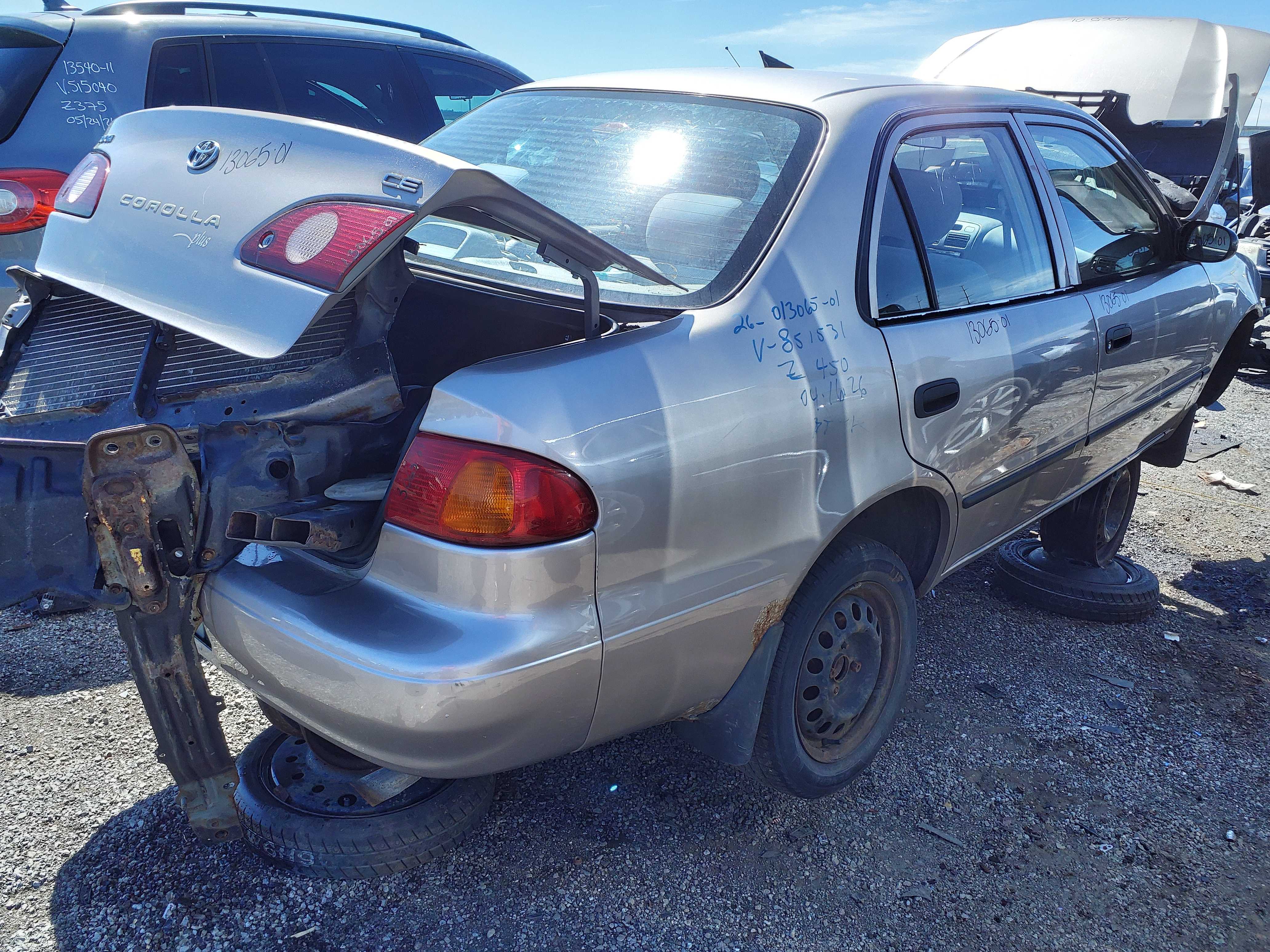 TOYOTA COROLLA 2001