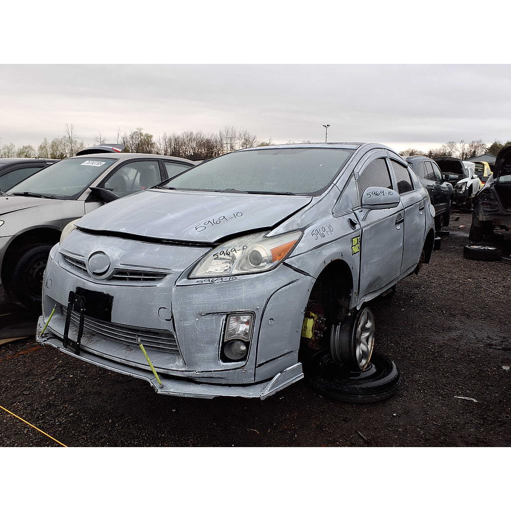 TOYOTA PRIUS 2010