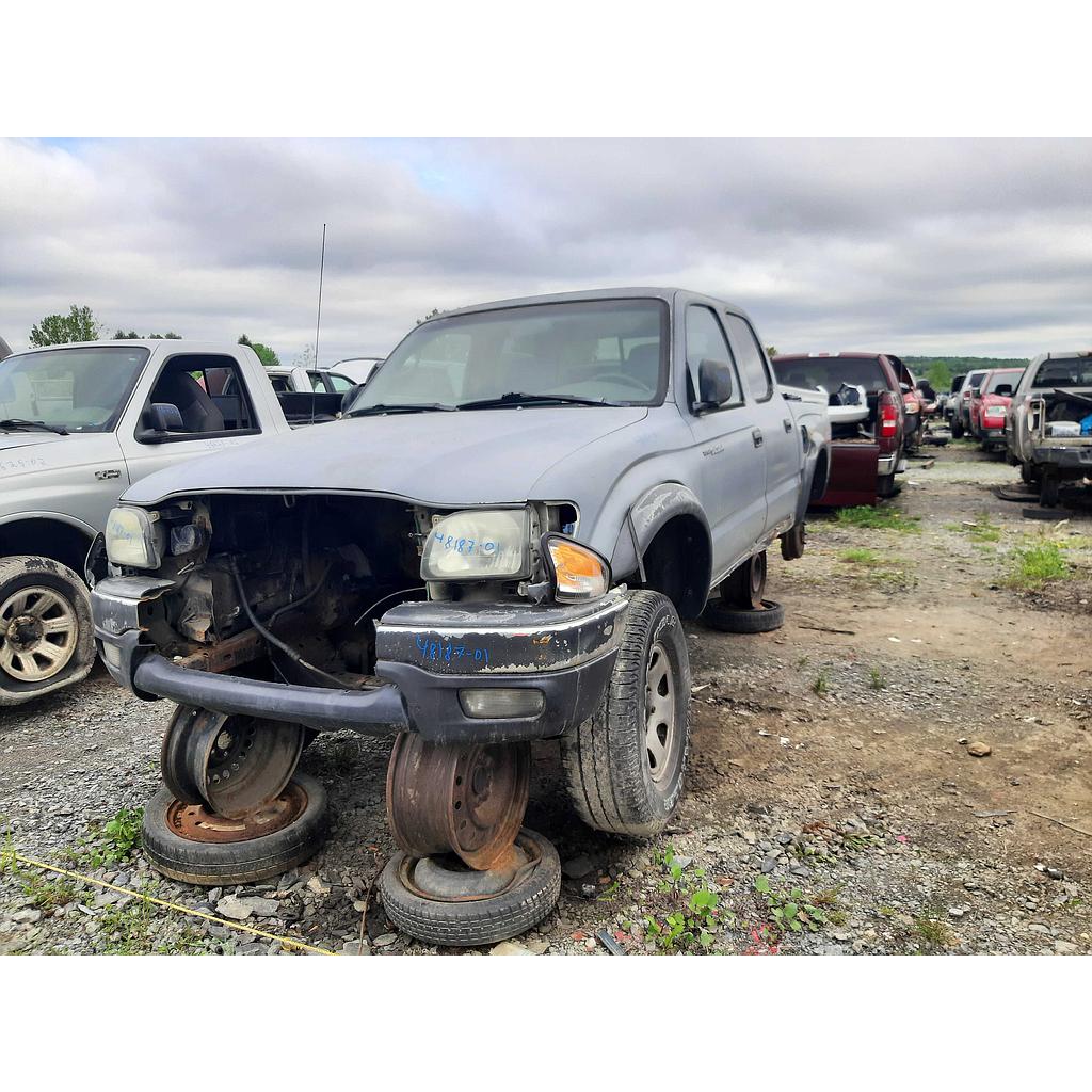 TOYOTA TACOMA 2001