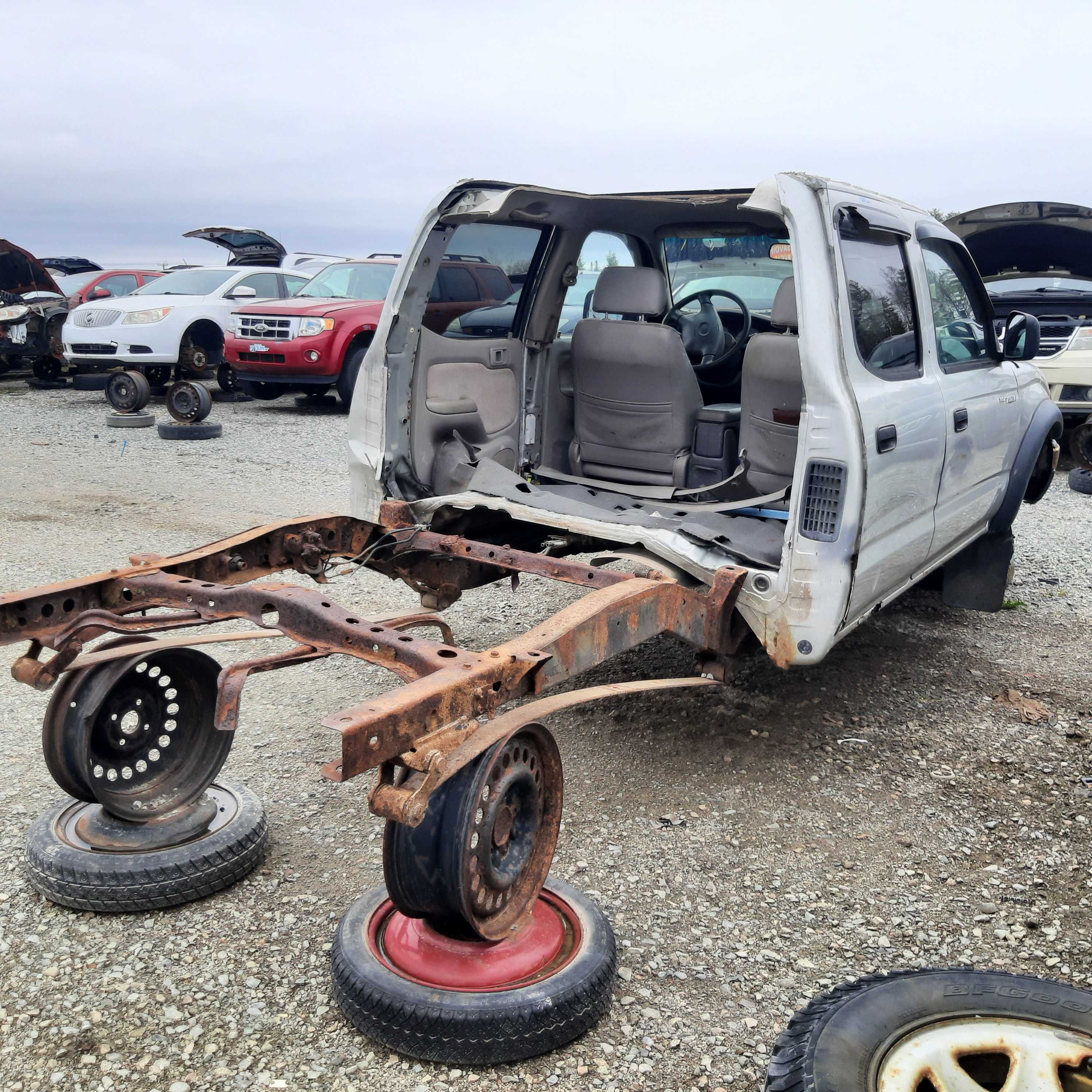 TOYOTA TACOMA 2003