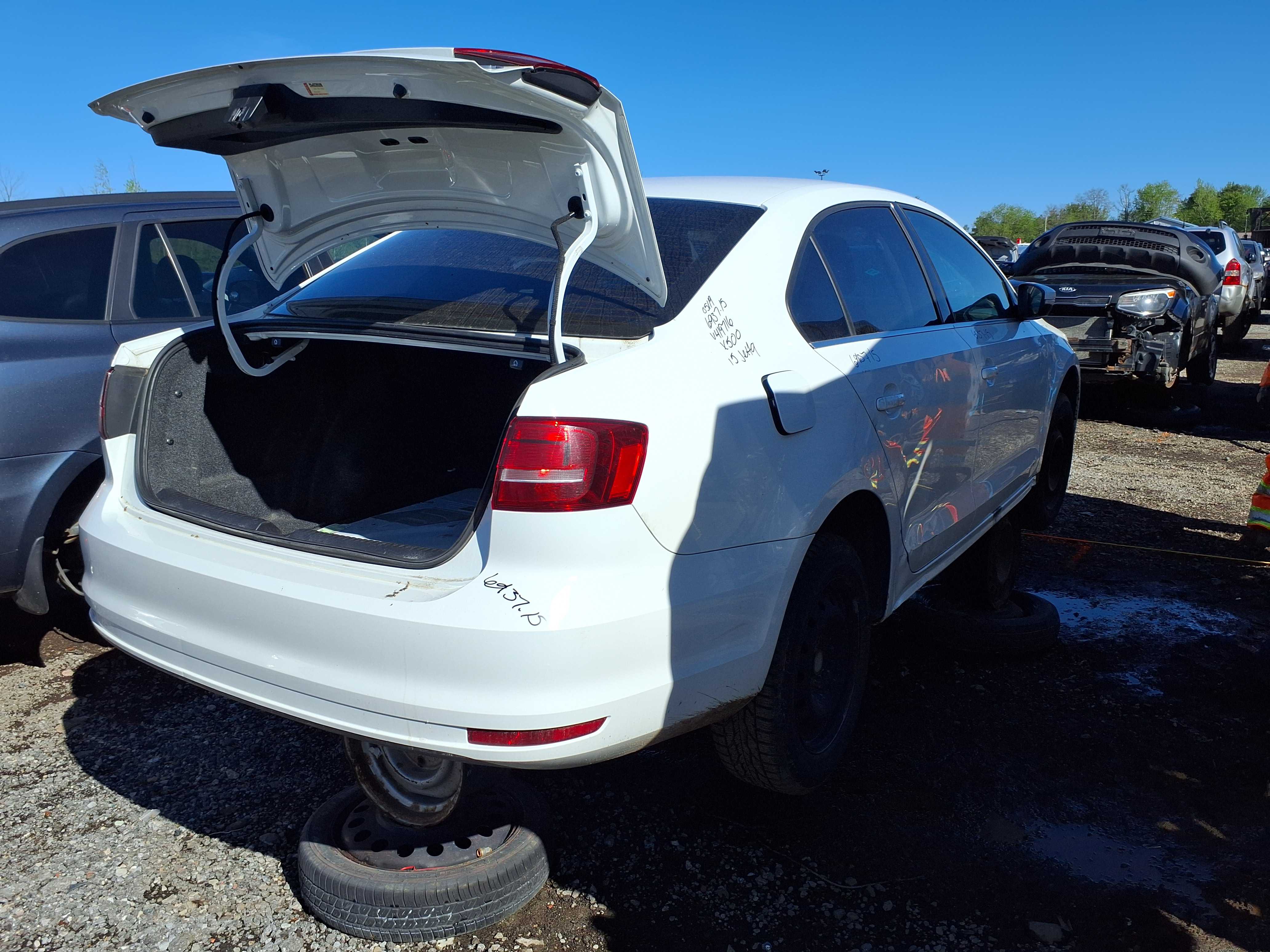 VOLKSWAGEN JETTA 2015