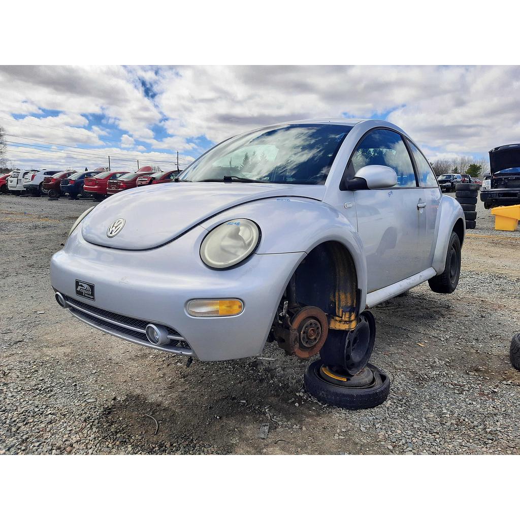 VOLKSWAGEN NEW BEETLE 2003