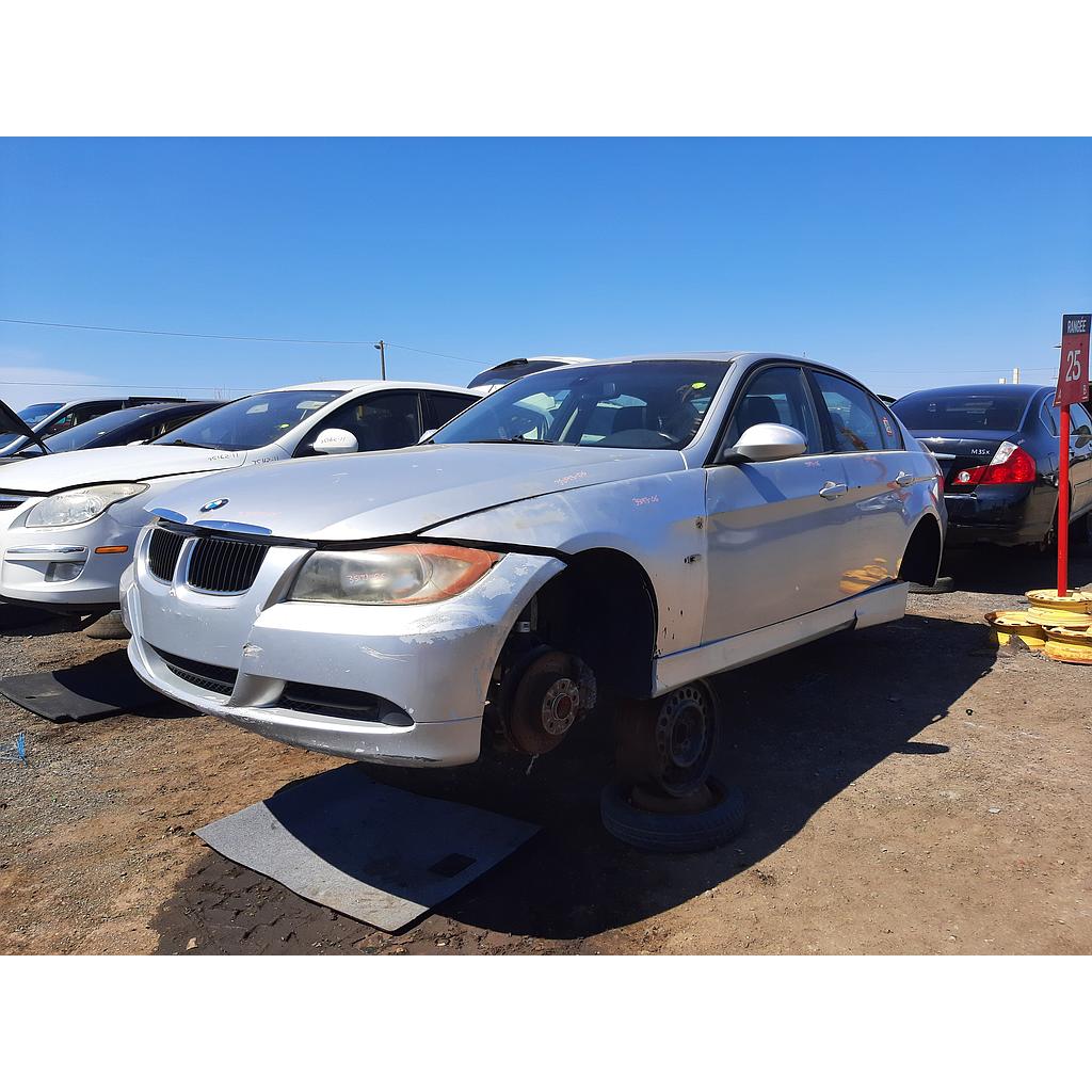 BMW 323 2006