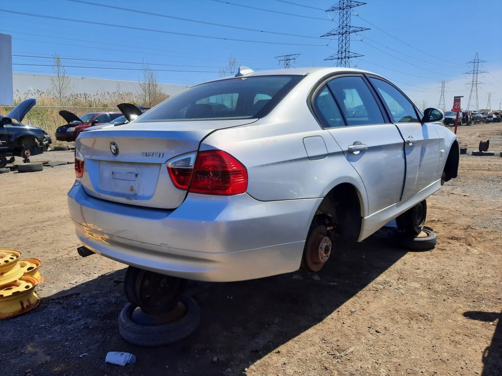 BMW 323 2006