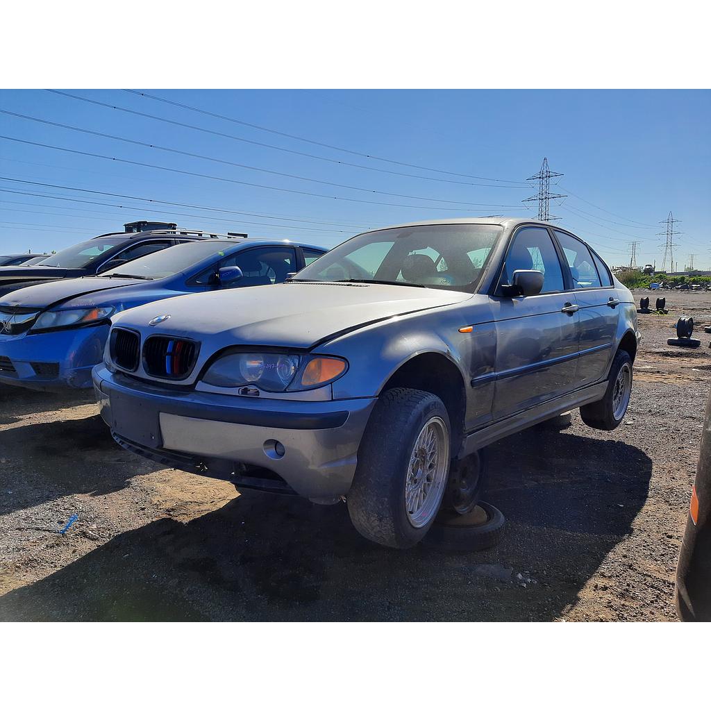 BMW 325 2004