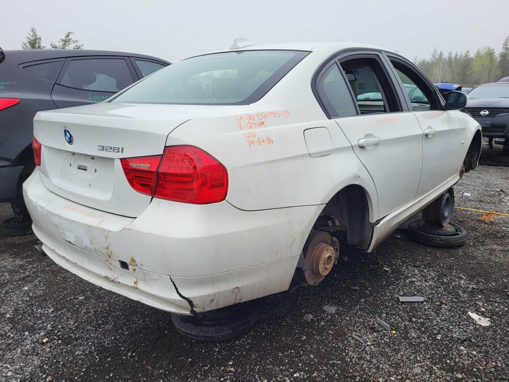 BMW 328 2009