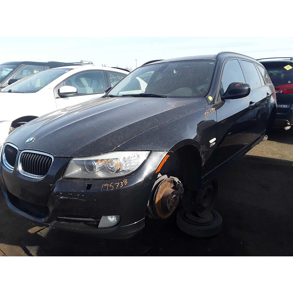 BMW 328 2011