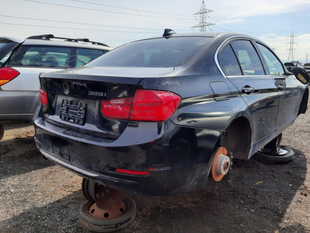 BMW 328 2012