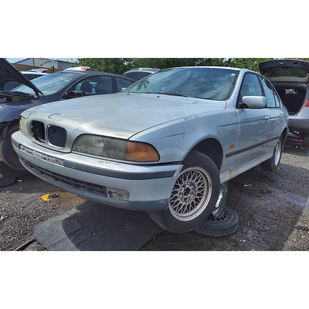 BMW 528 2000