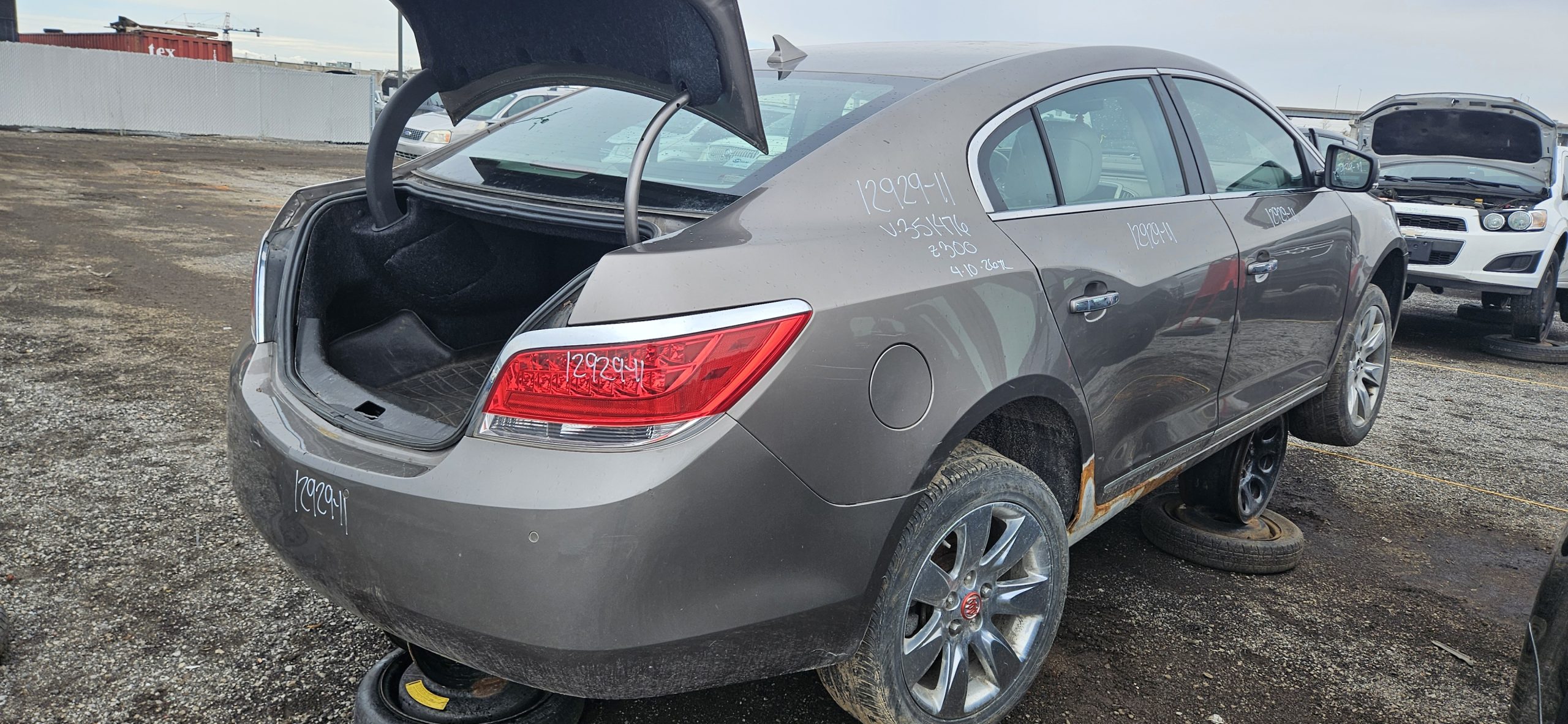 BUICK LACROSSE 2011