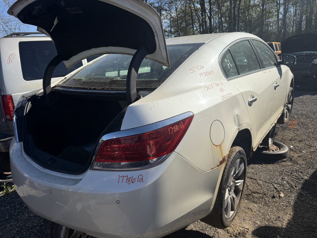 BUICK LACROSSE 2012