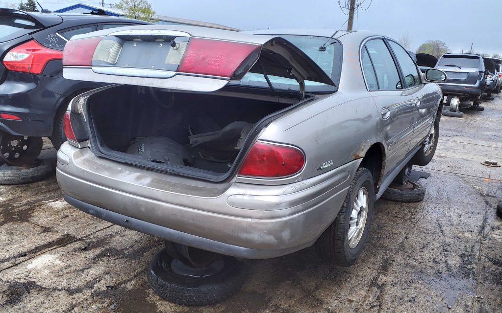BUICK LESABRE 2002