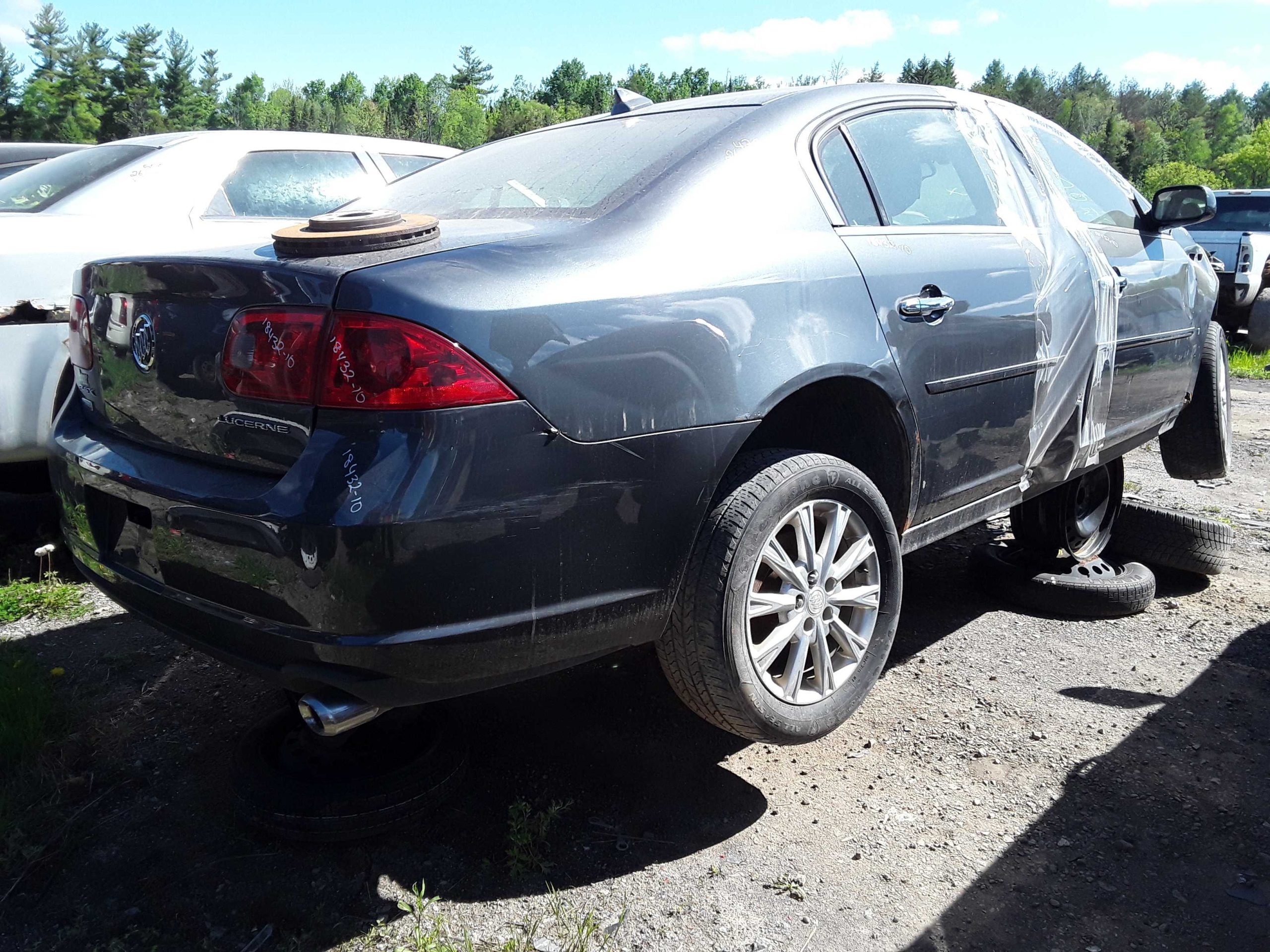 BUICK LUCERNE 2010
